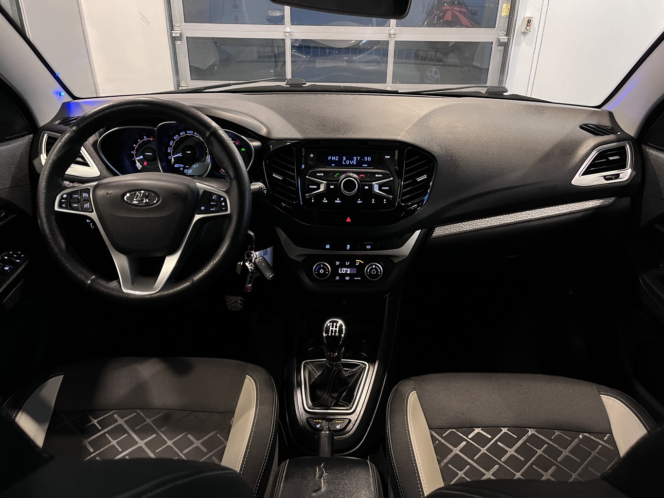 LADA VESTA