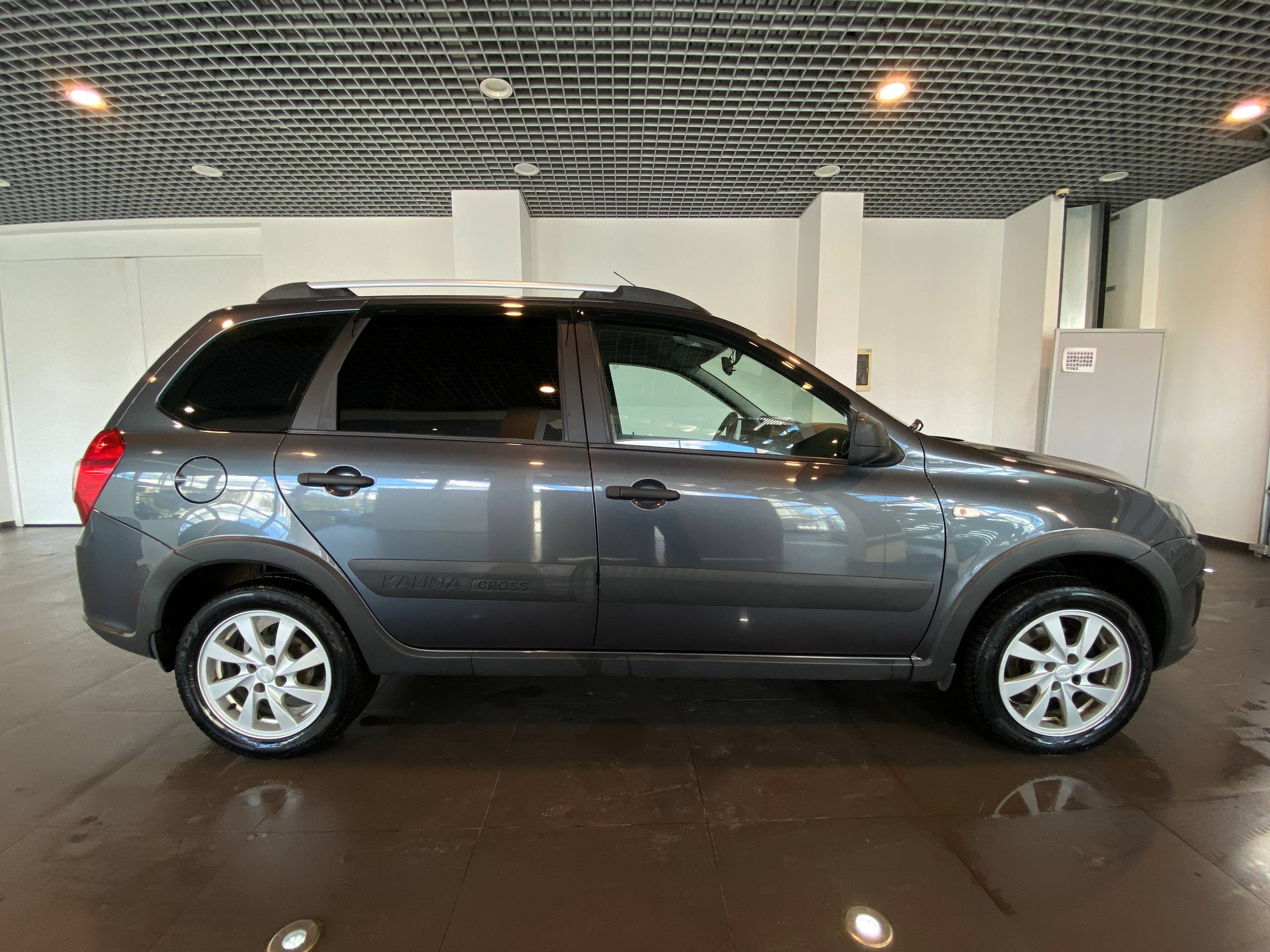 LADA KALINA