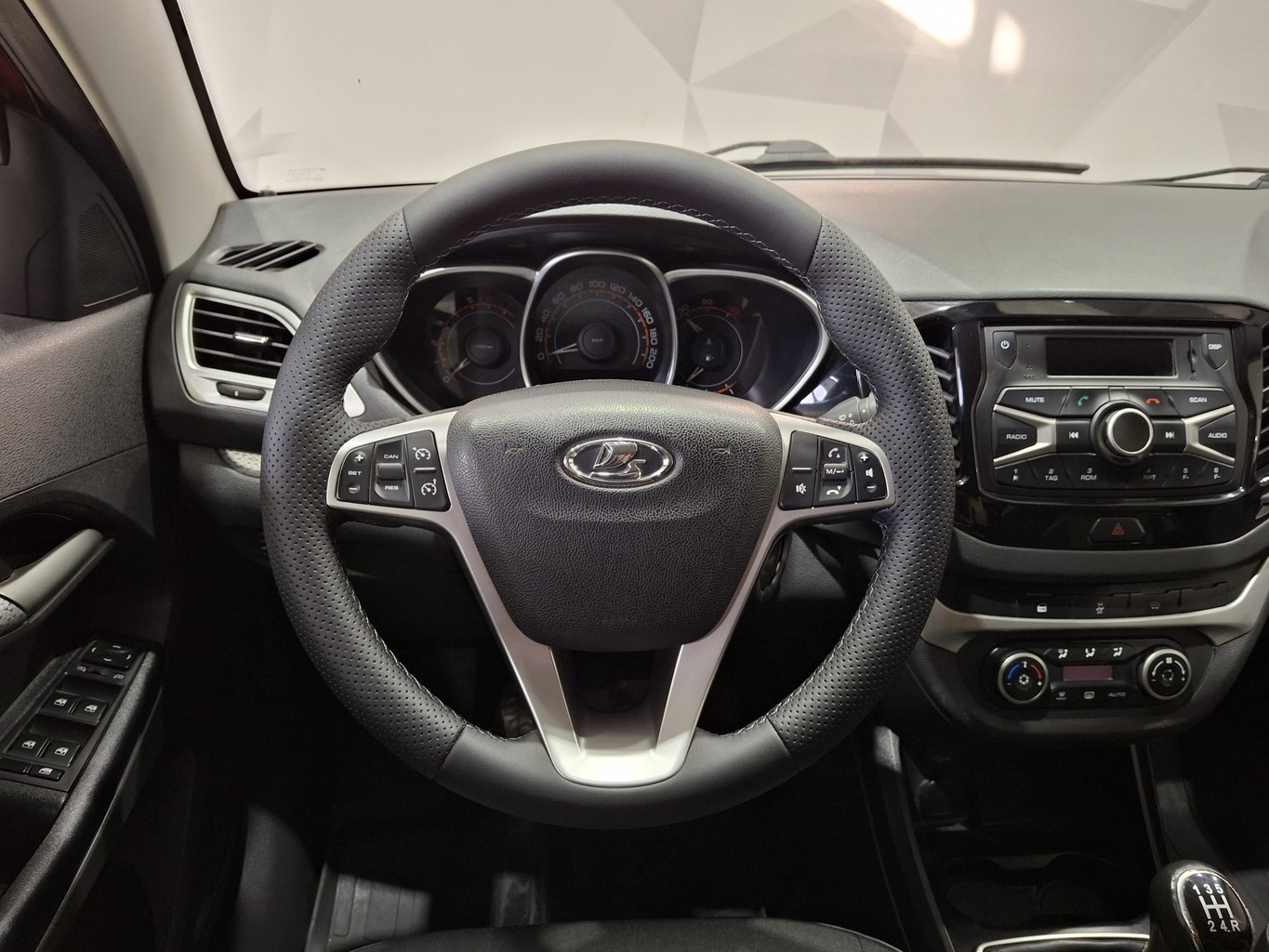 LADA VESTA