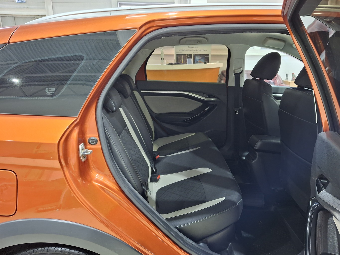 LADA VESTA