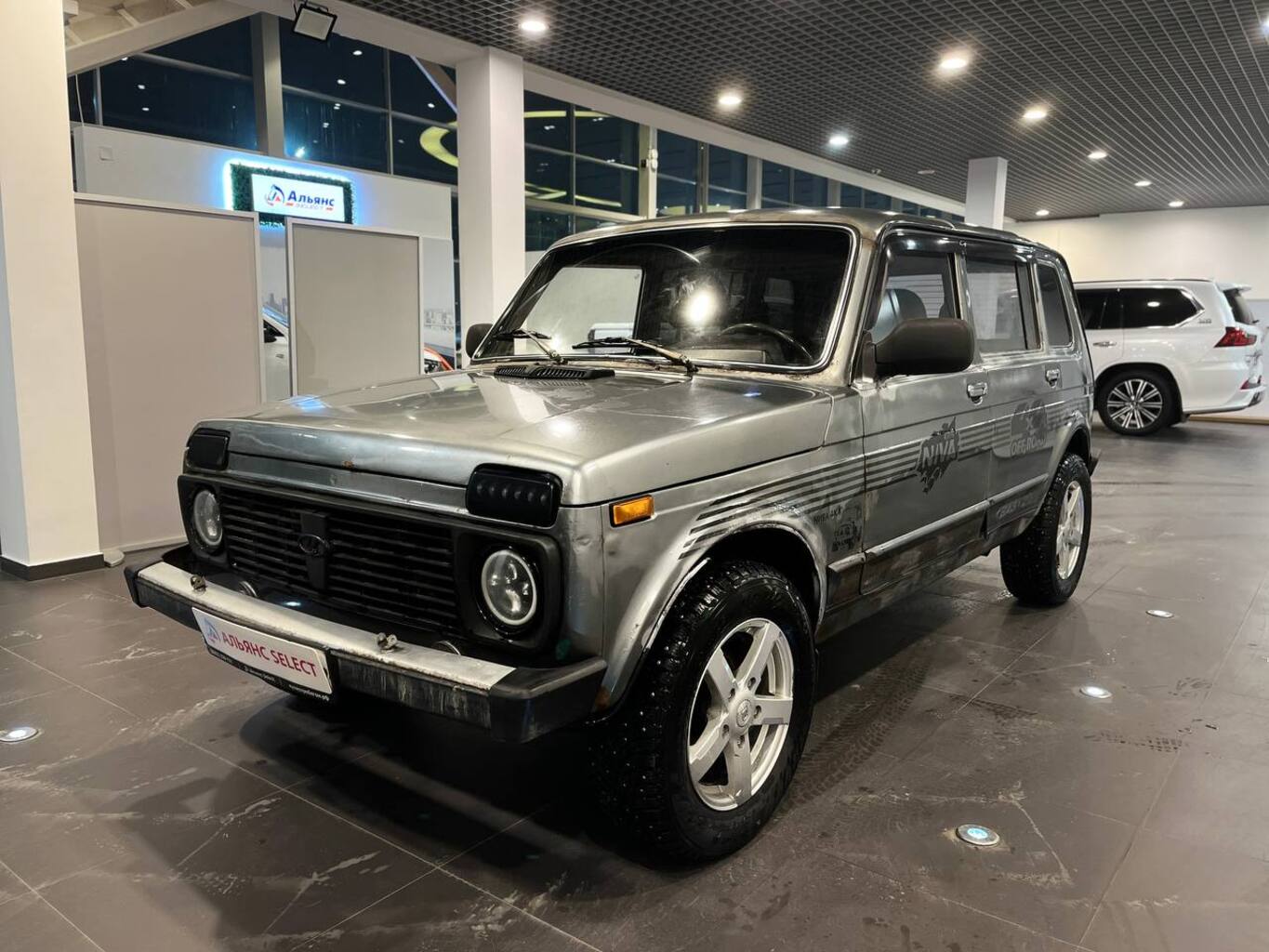 LADA 2131 (4X4)