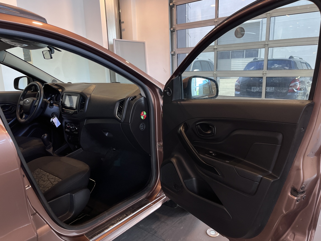LADA XRAY