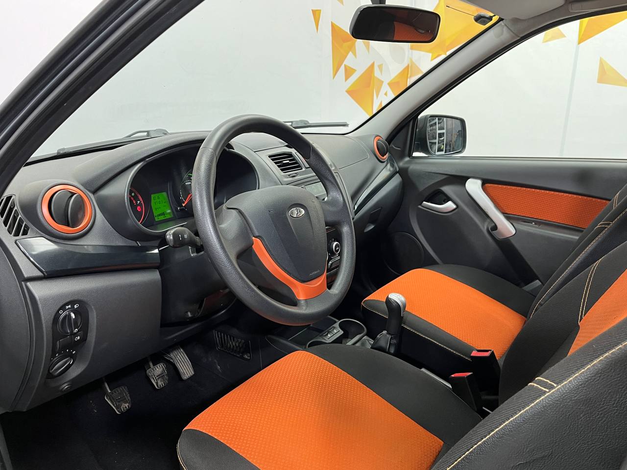 LADA KALINA
