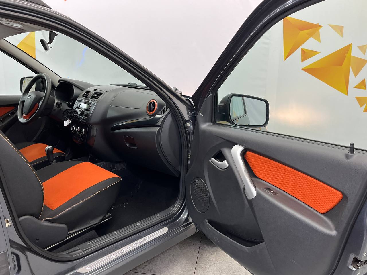 LADA KALINA