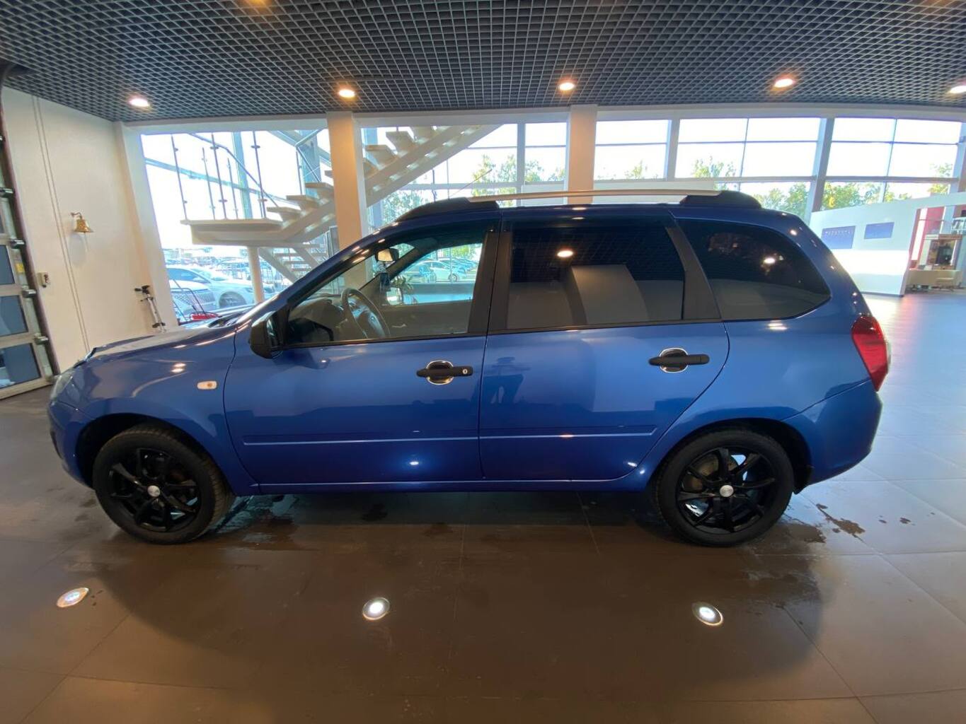 LADA KALINA