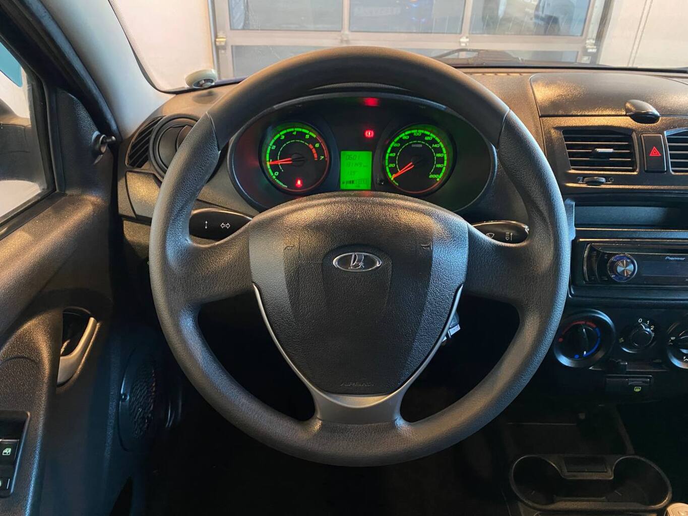 LADA KALINA