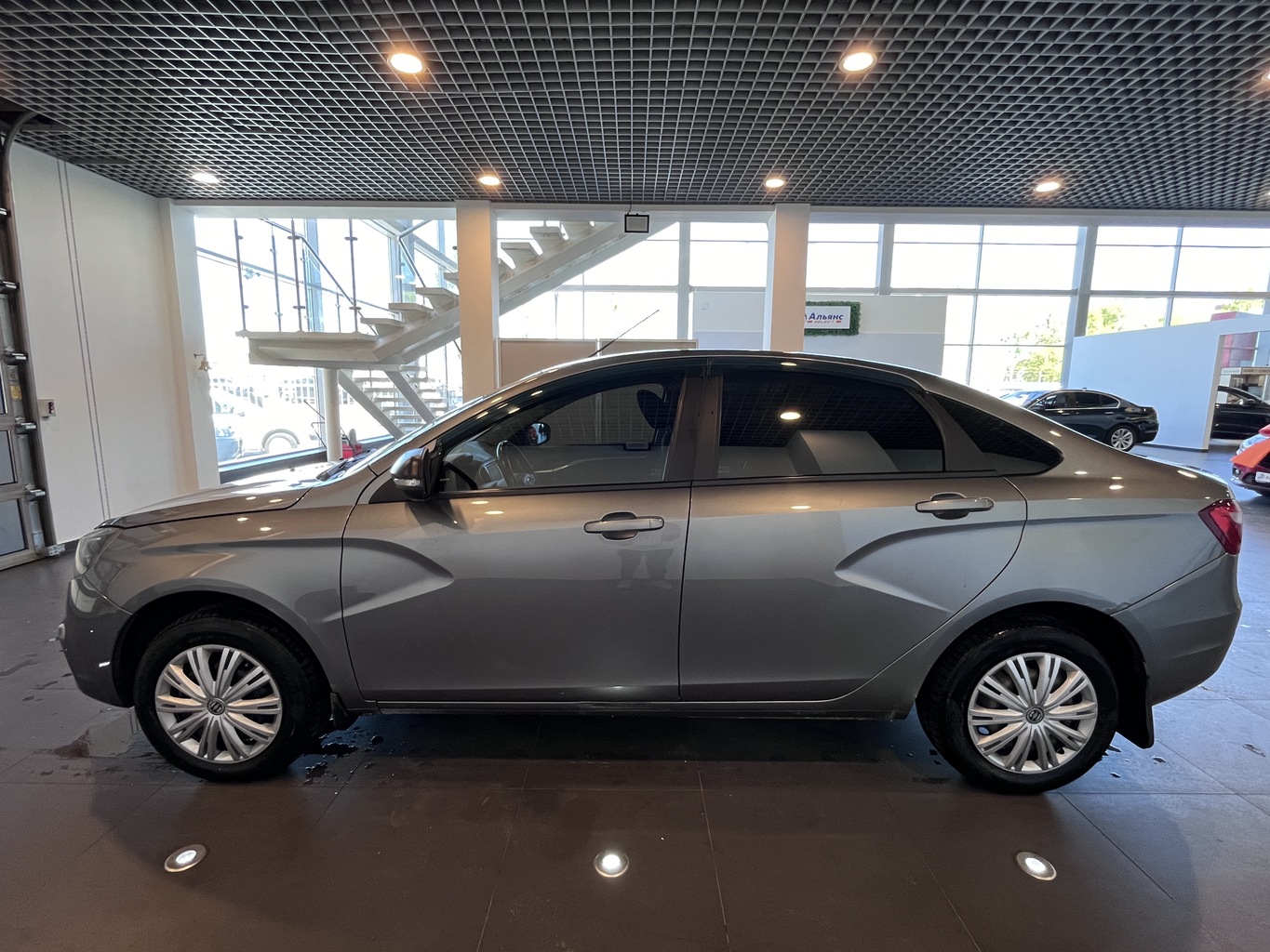 LADA VESTA