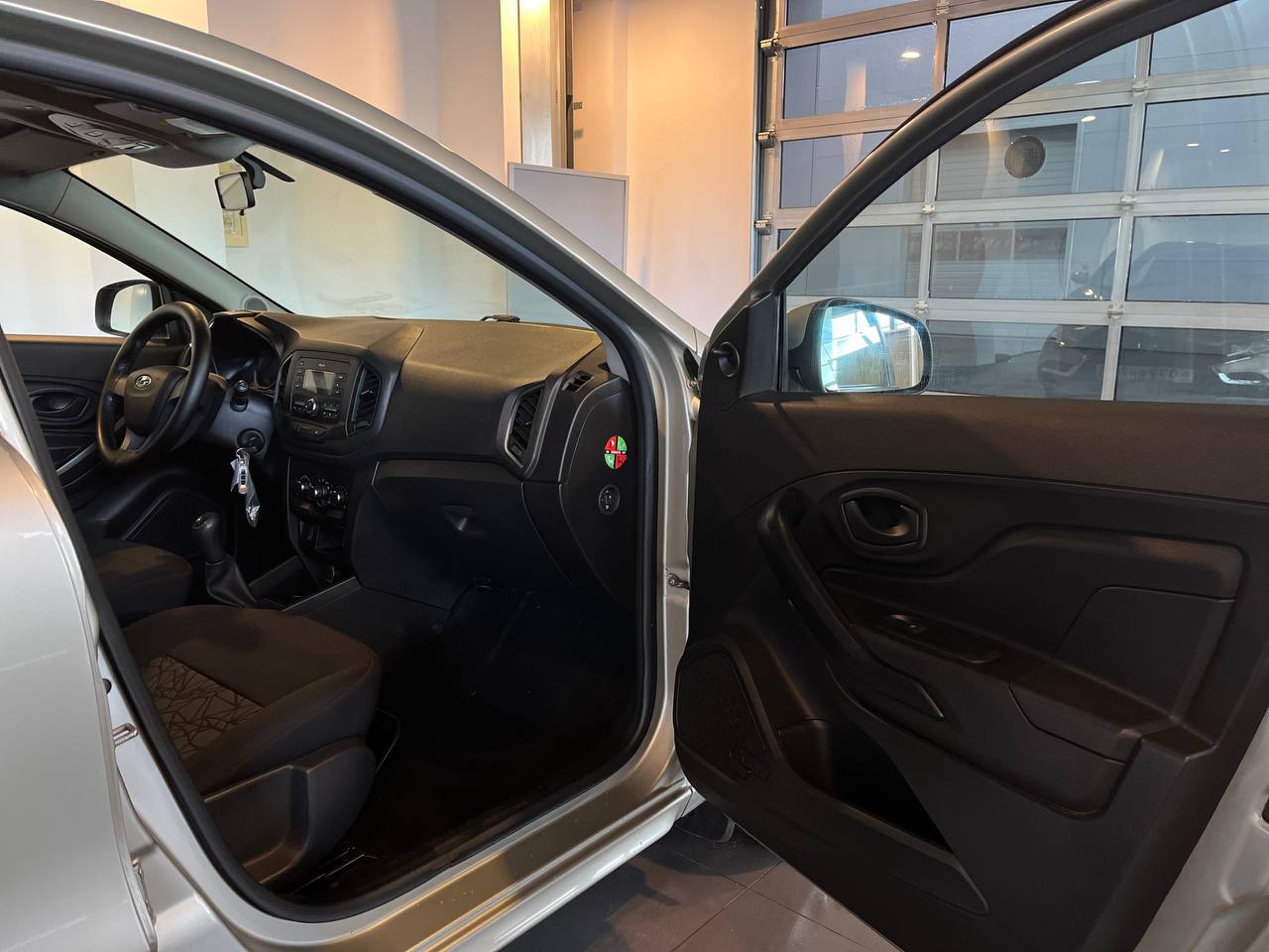 LADA XRAY