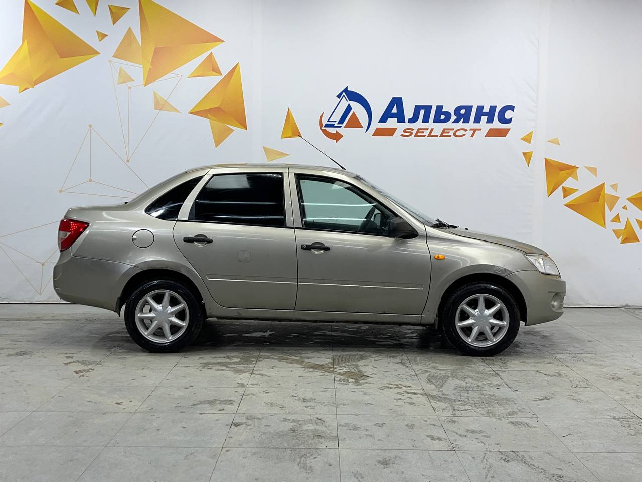 LADA GRANTA