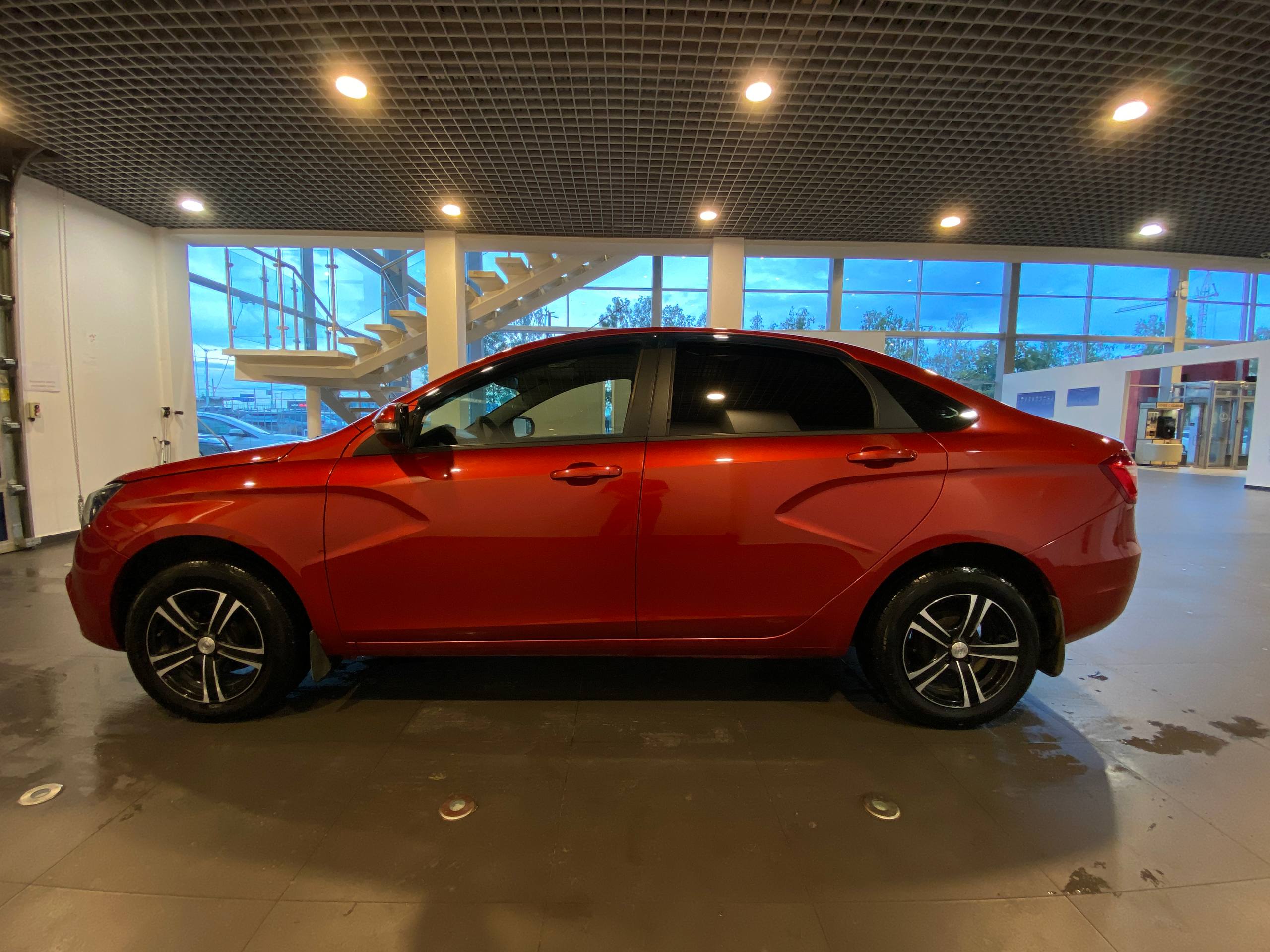 LADA VESTA