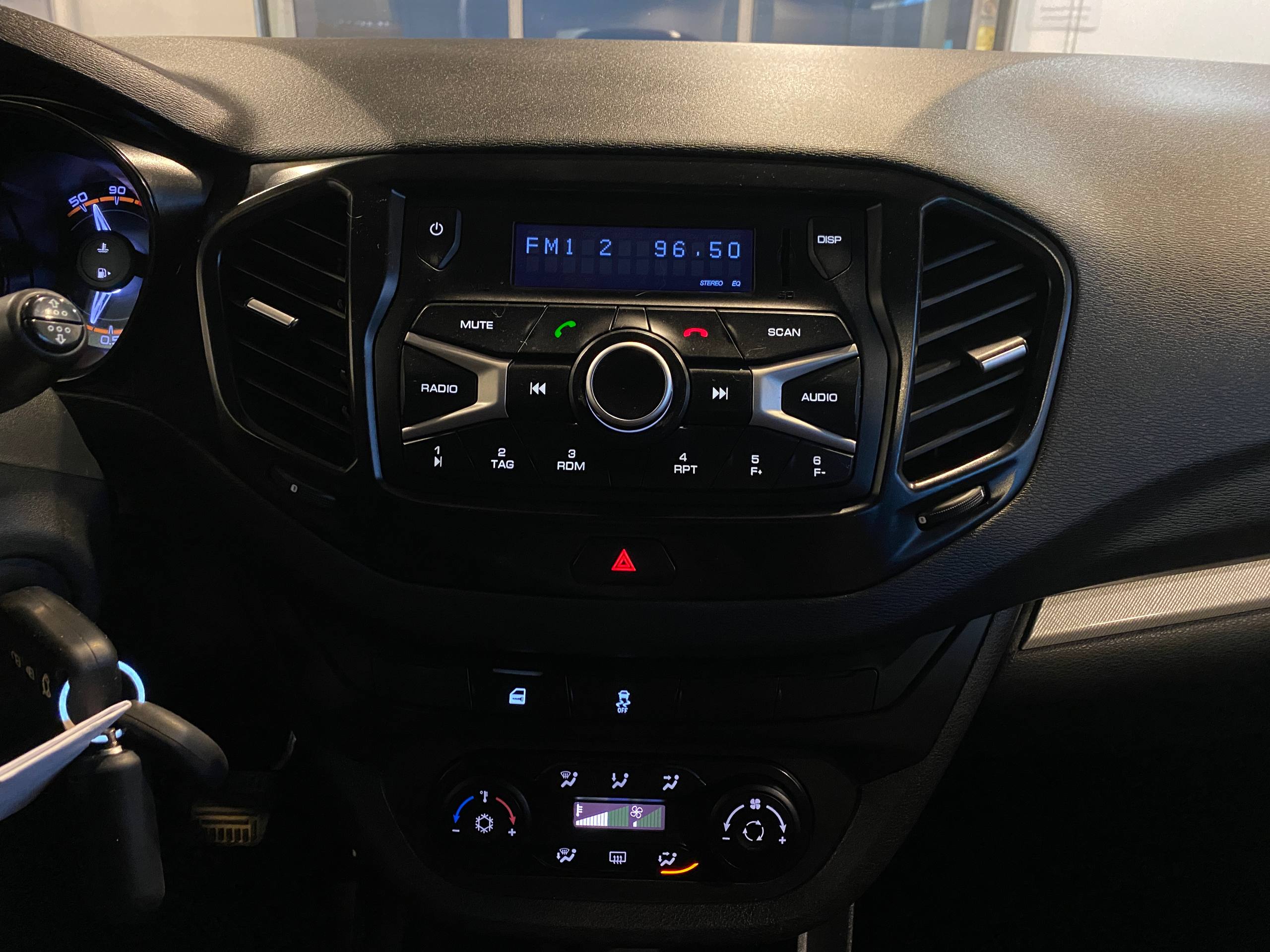 LADA VESTA