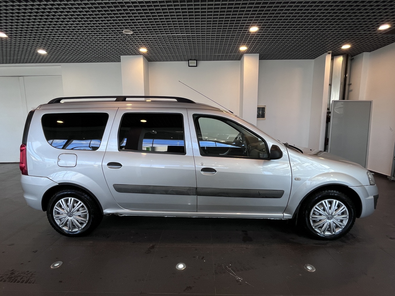 LADA LARGUS