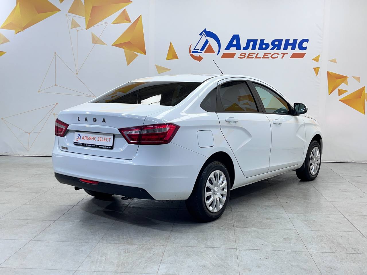 LADA VESTA