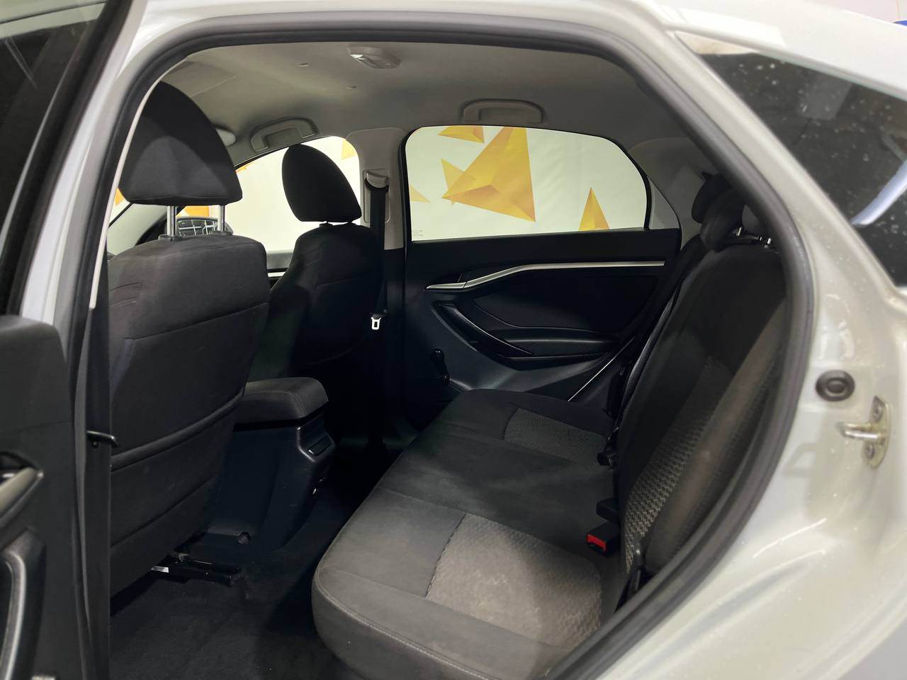 LADA VESTA