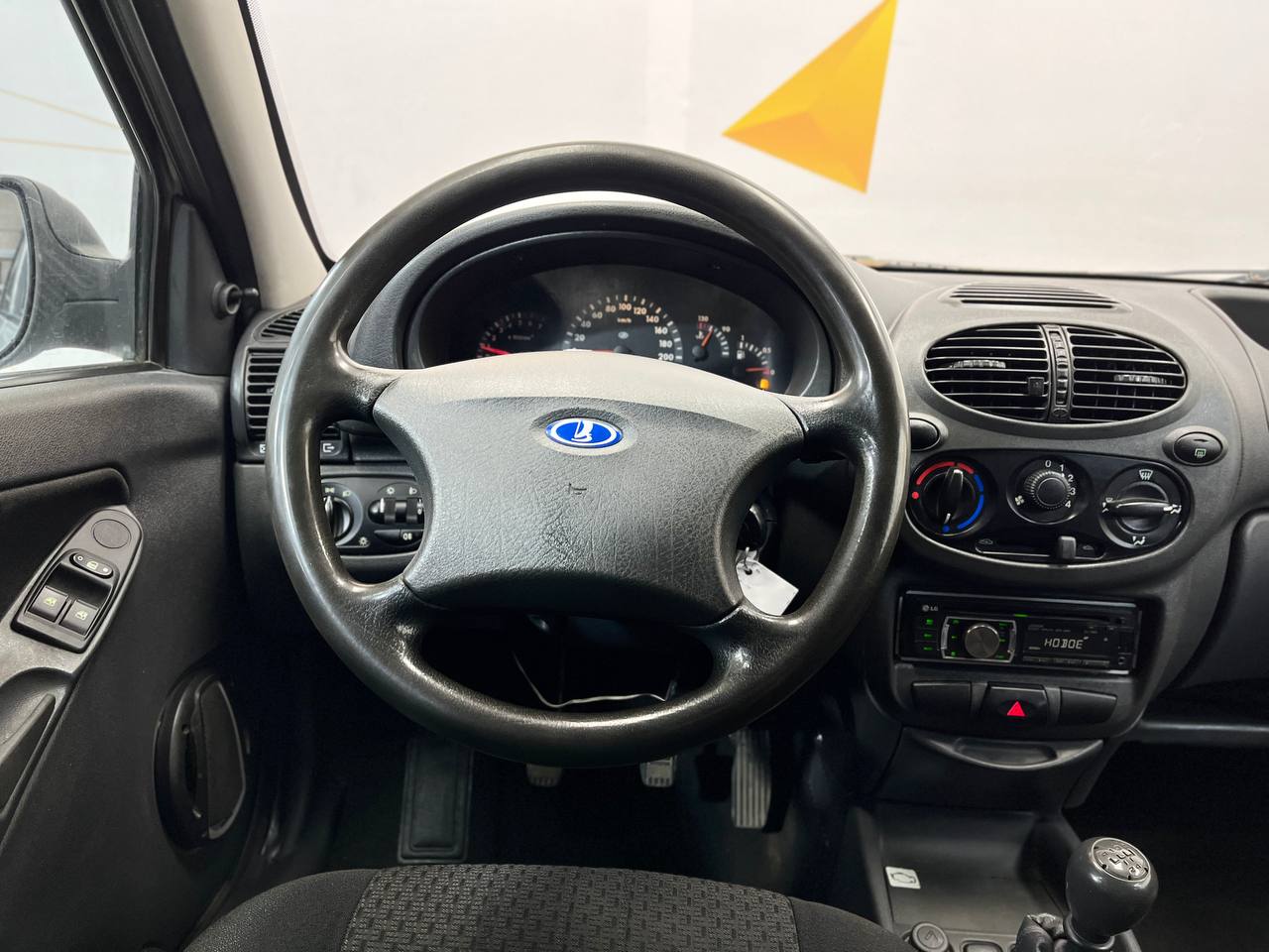 LADA KALINA