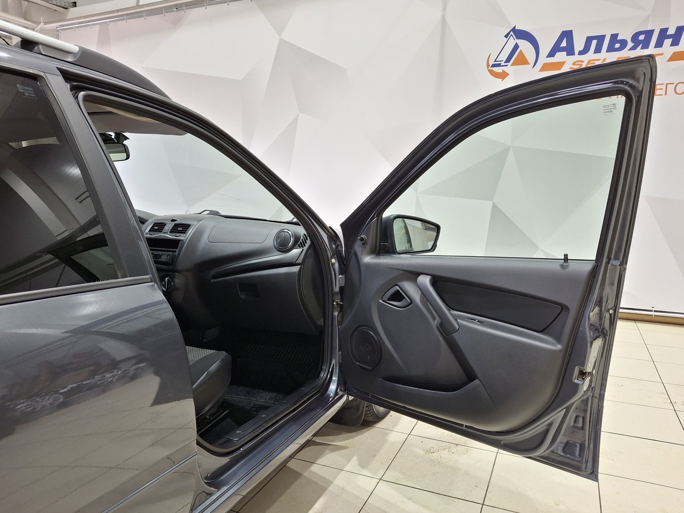 LADA GRANTA