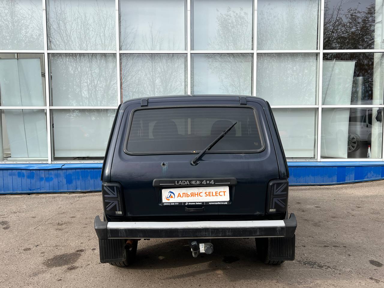 LADA 2121