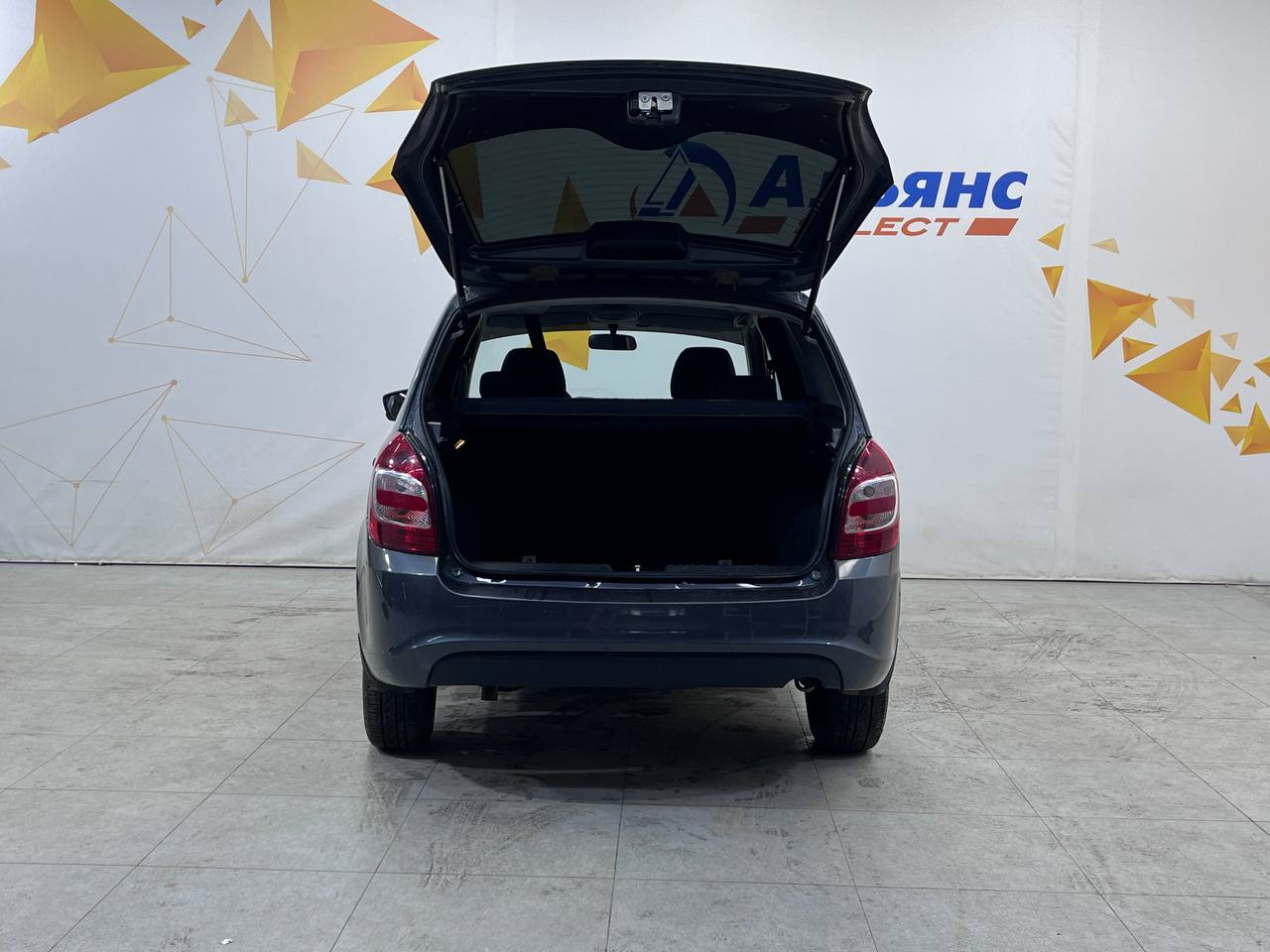 LADA GRANTA