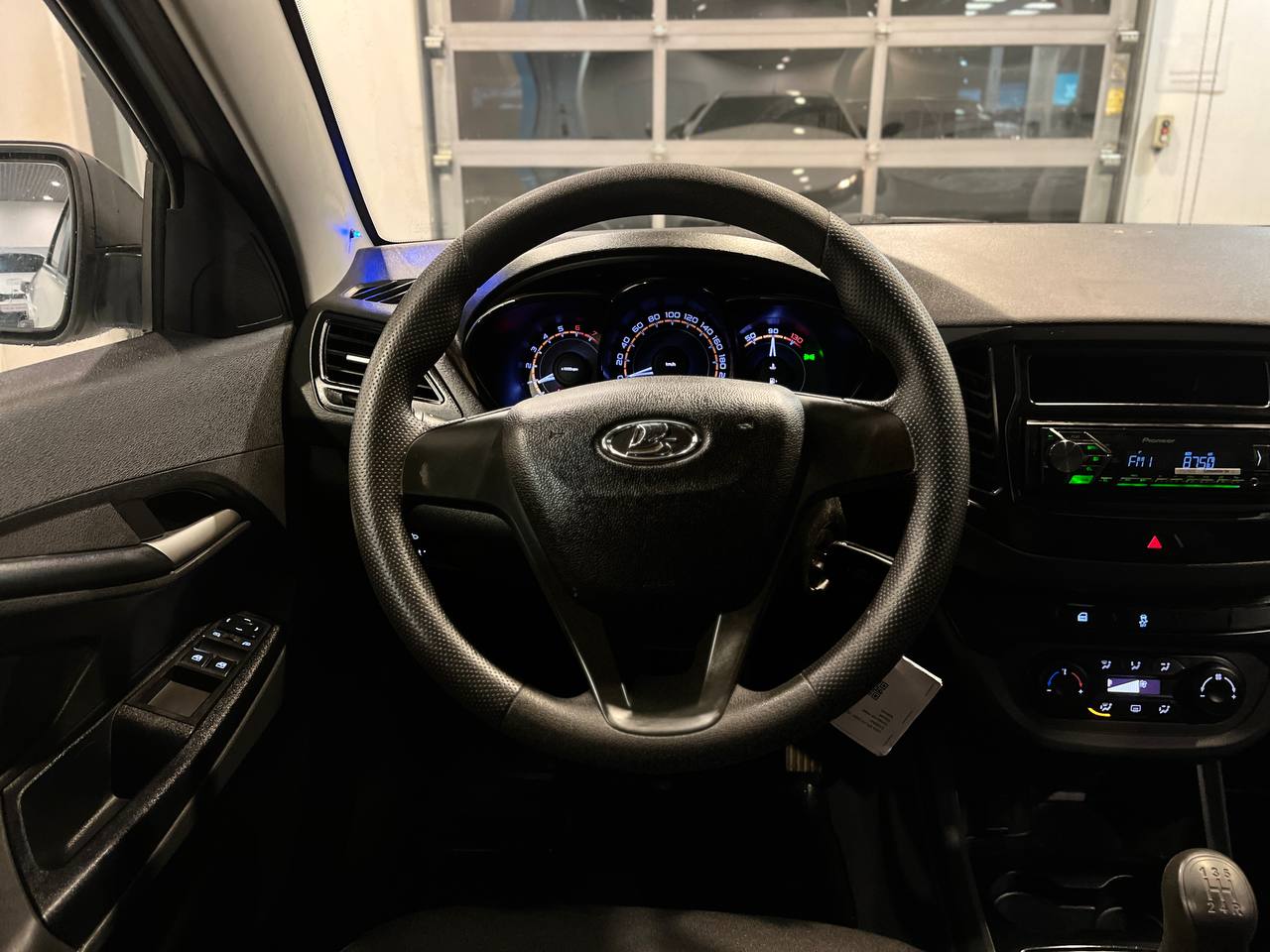 LADA VESTA