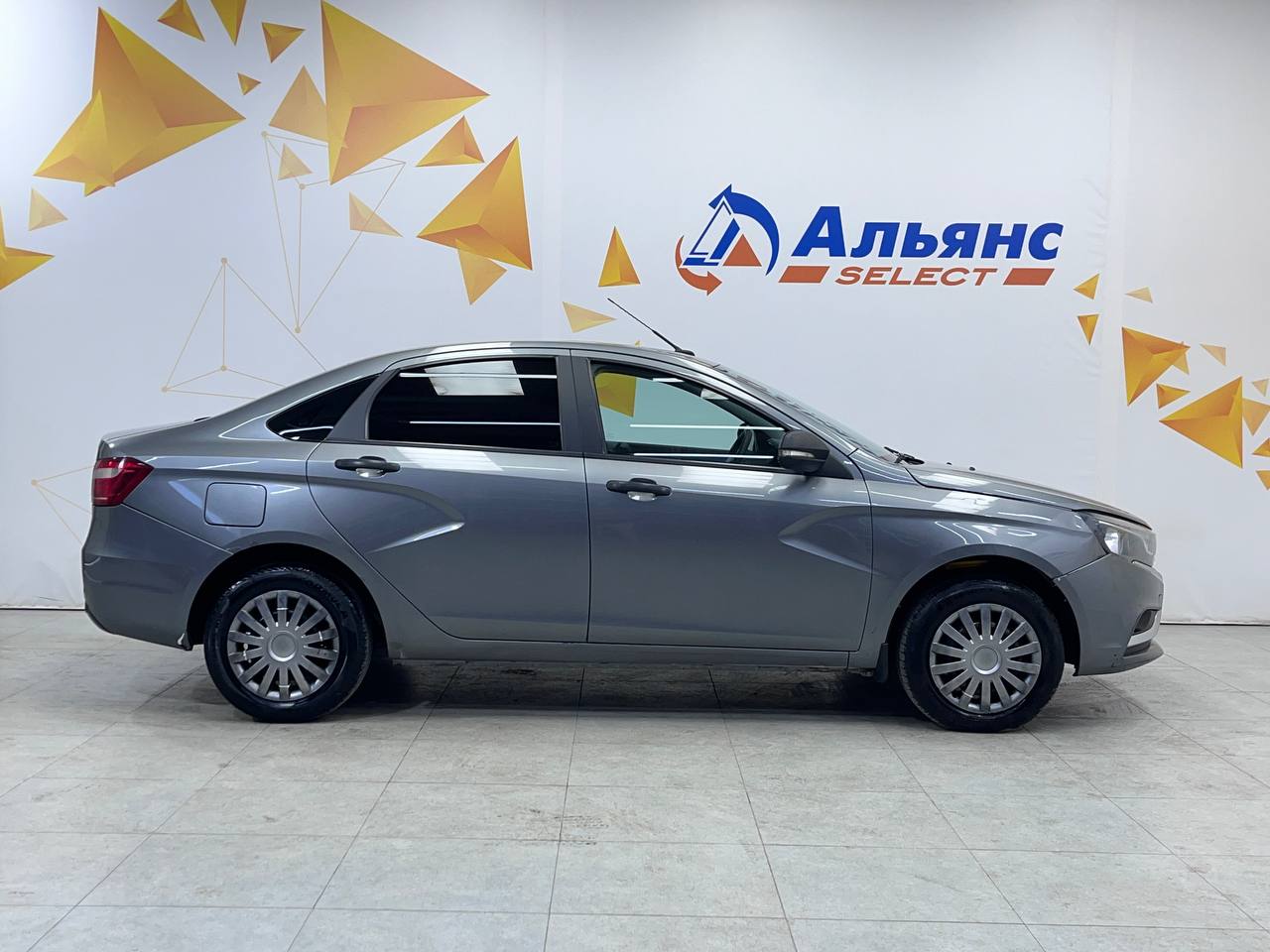 LADA VESTA
