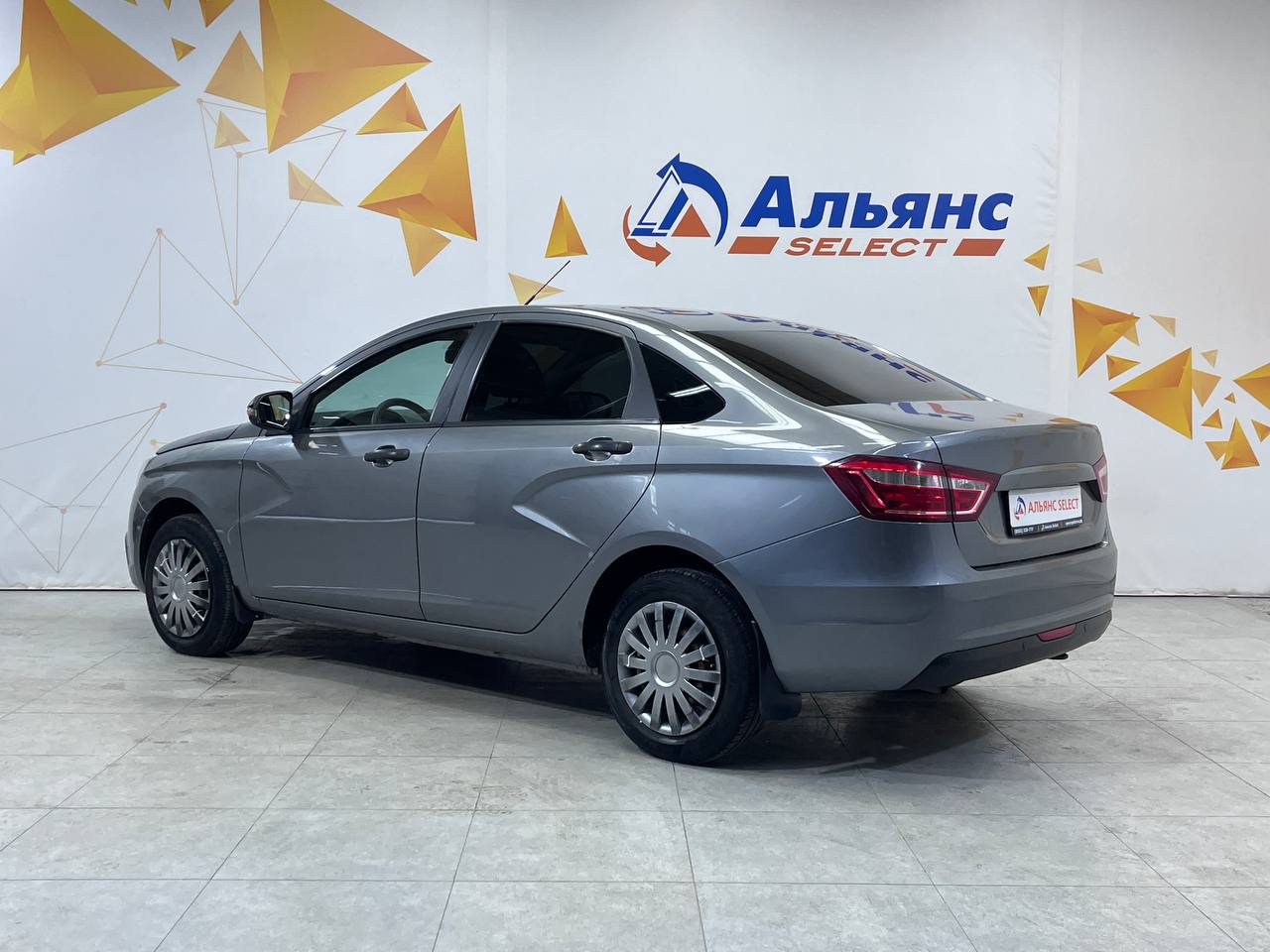 LADA VESTA