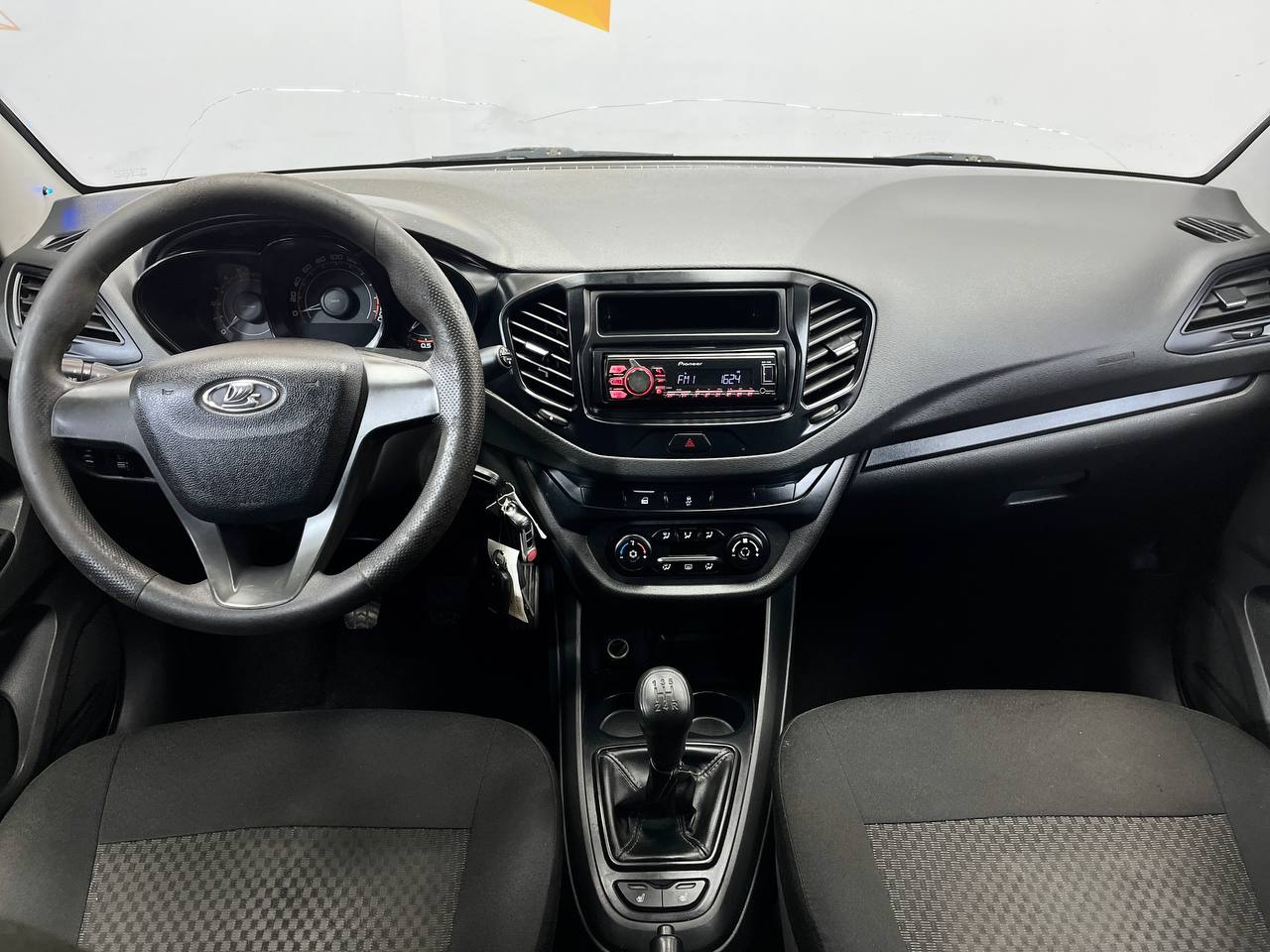 LADA VESTA