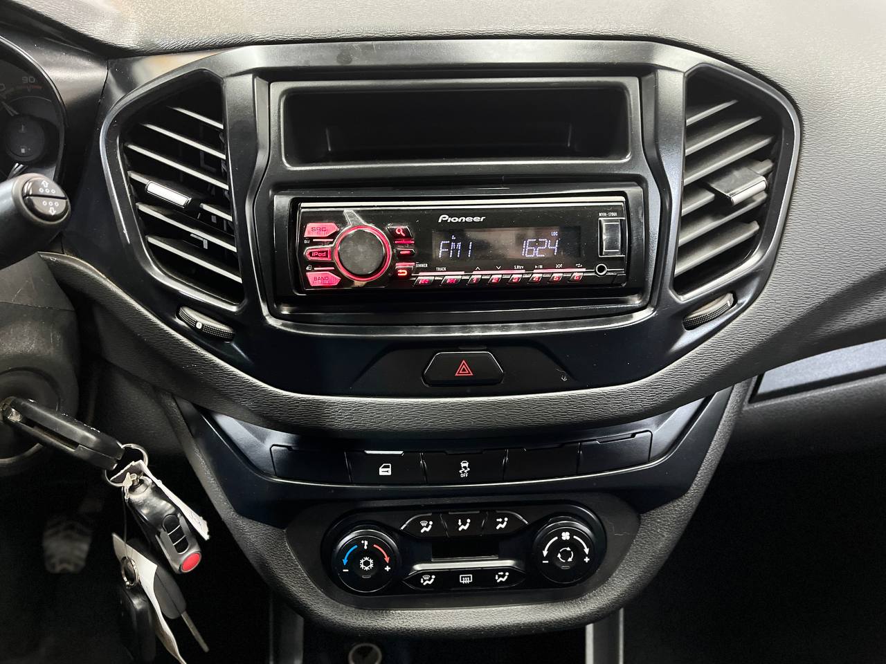 LADA VESTA