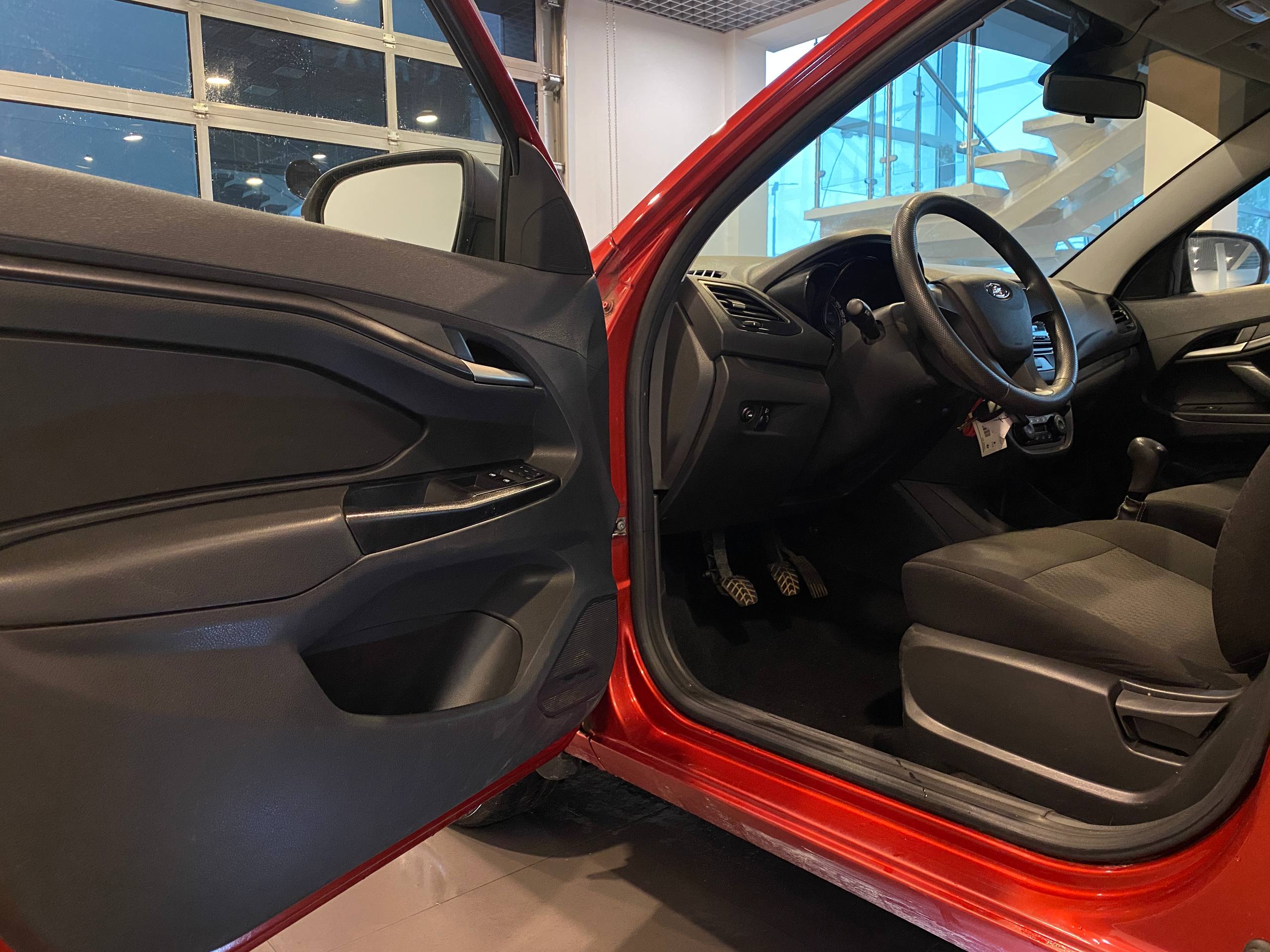 LADA VESTA