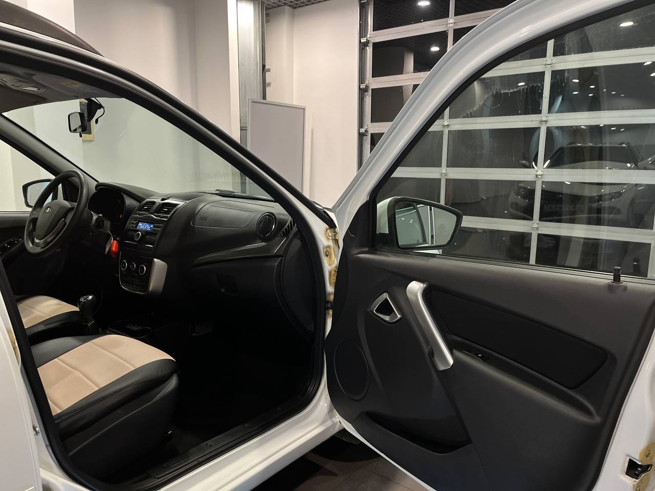 LADA GRANTA