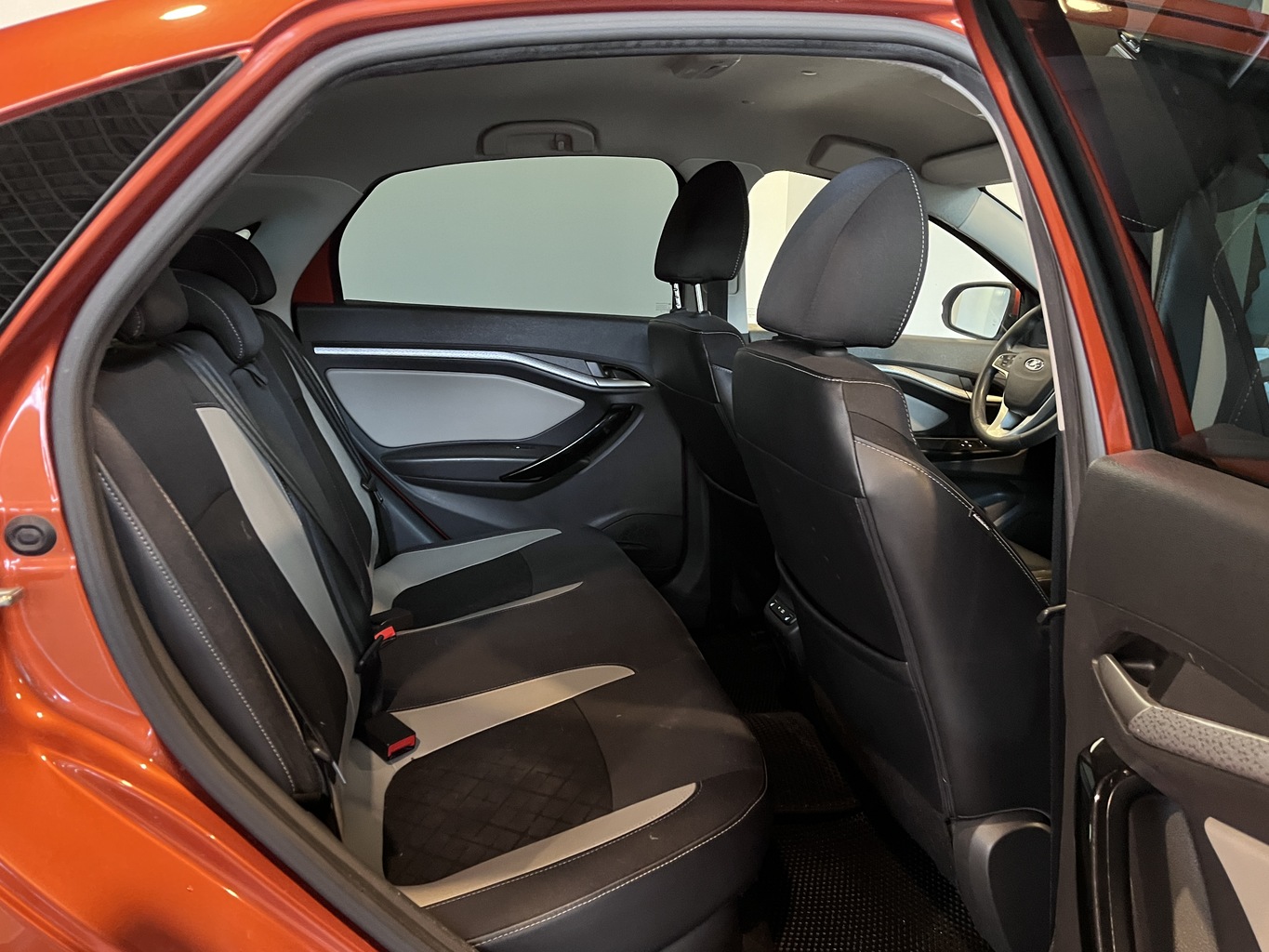 LADA VESTA
