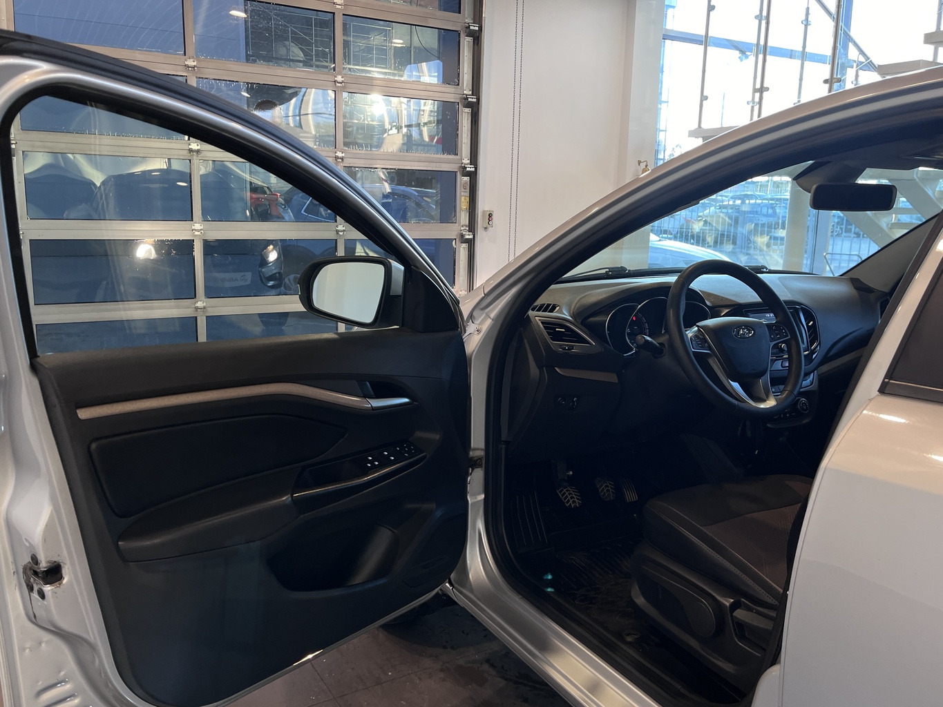 LADA VESTA