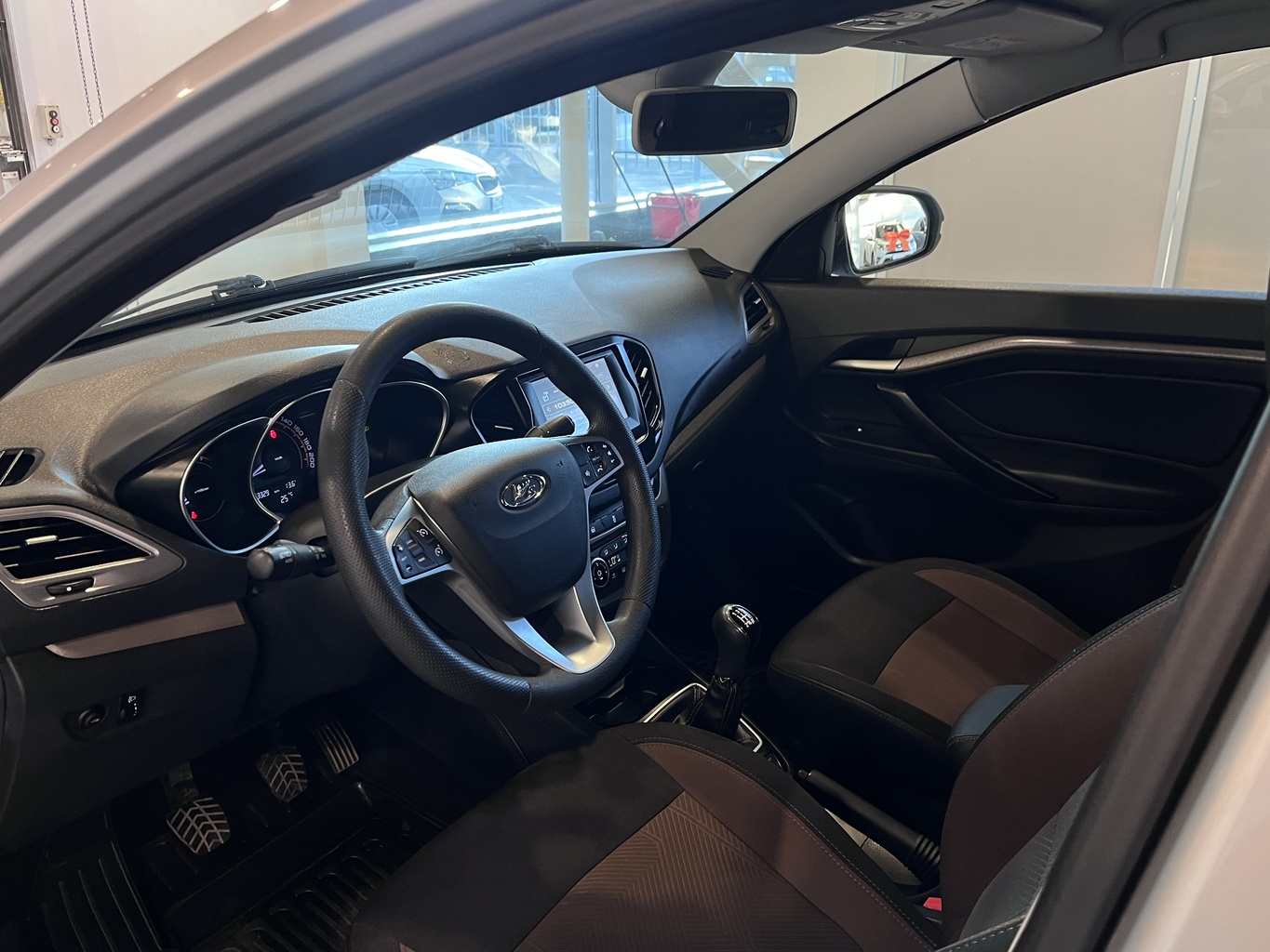 LADA VESTA