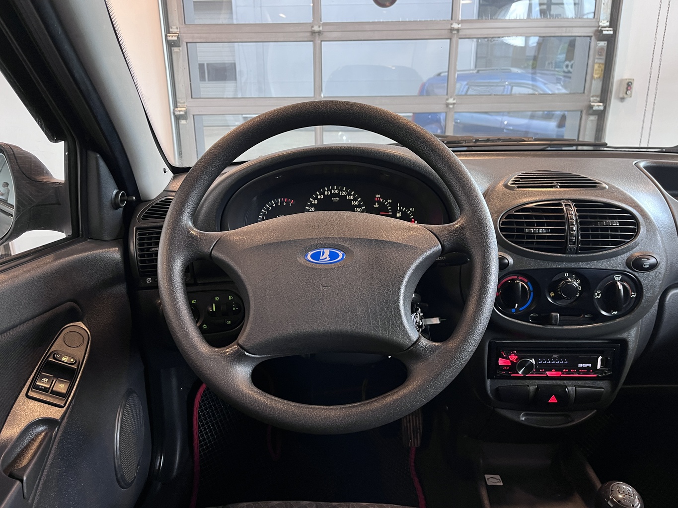 LADA KALINA