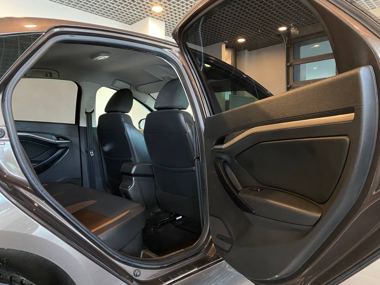 LADA VESTA