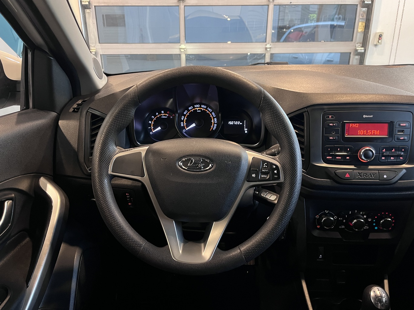 LADA XRAY