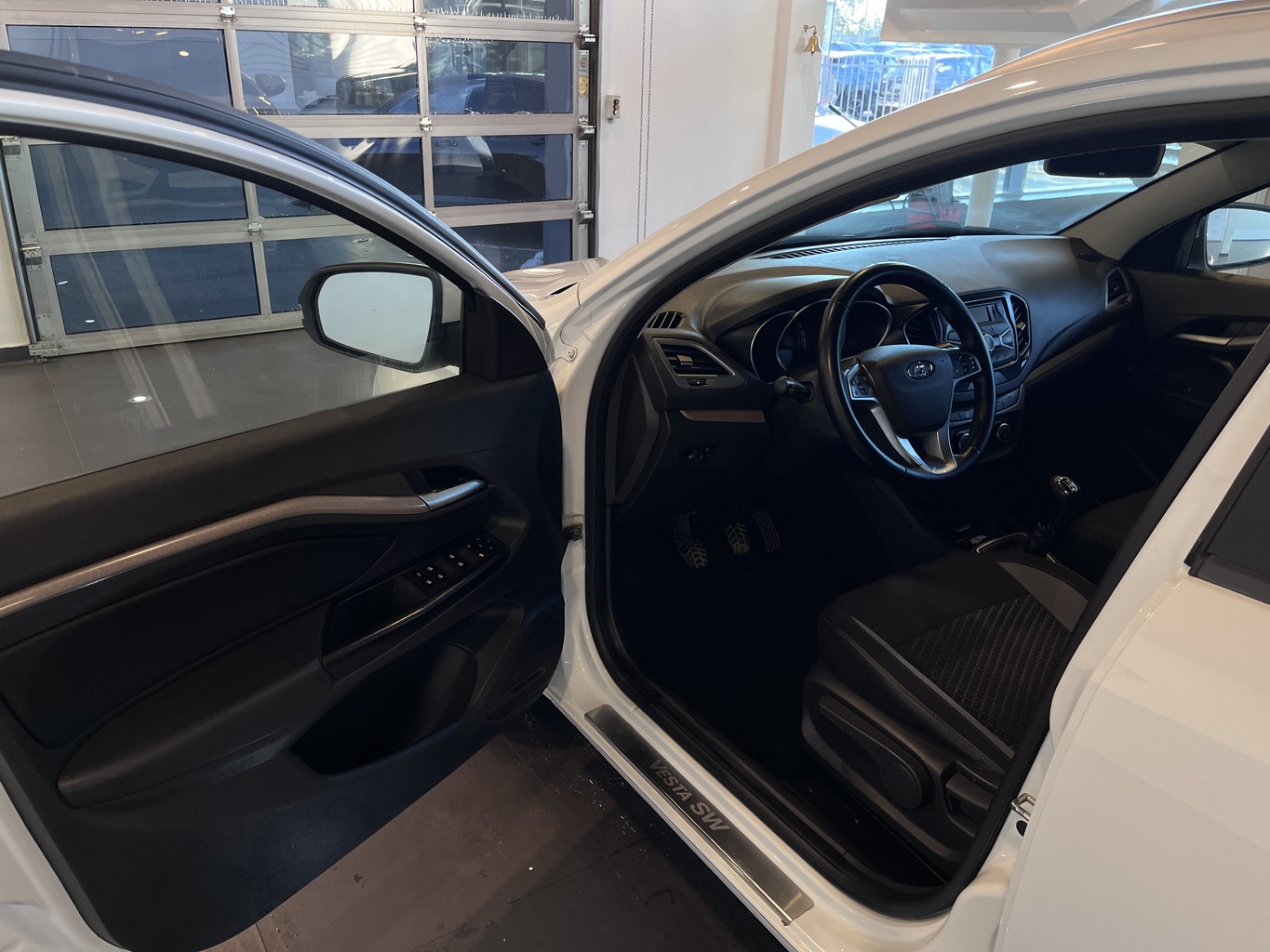 LADA VESTA