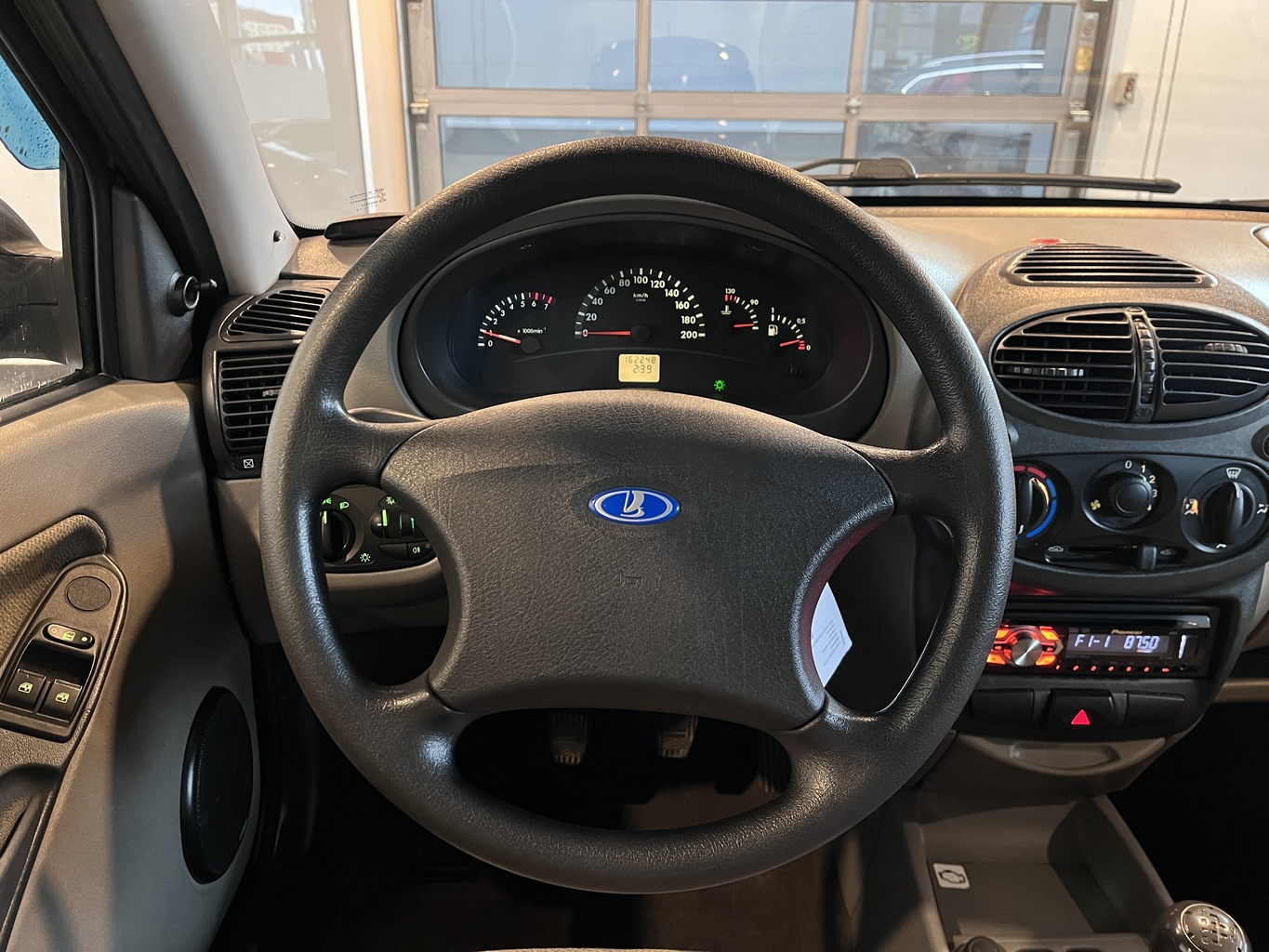 LADA KALINA