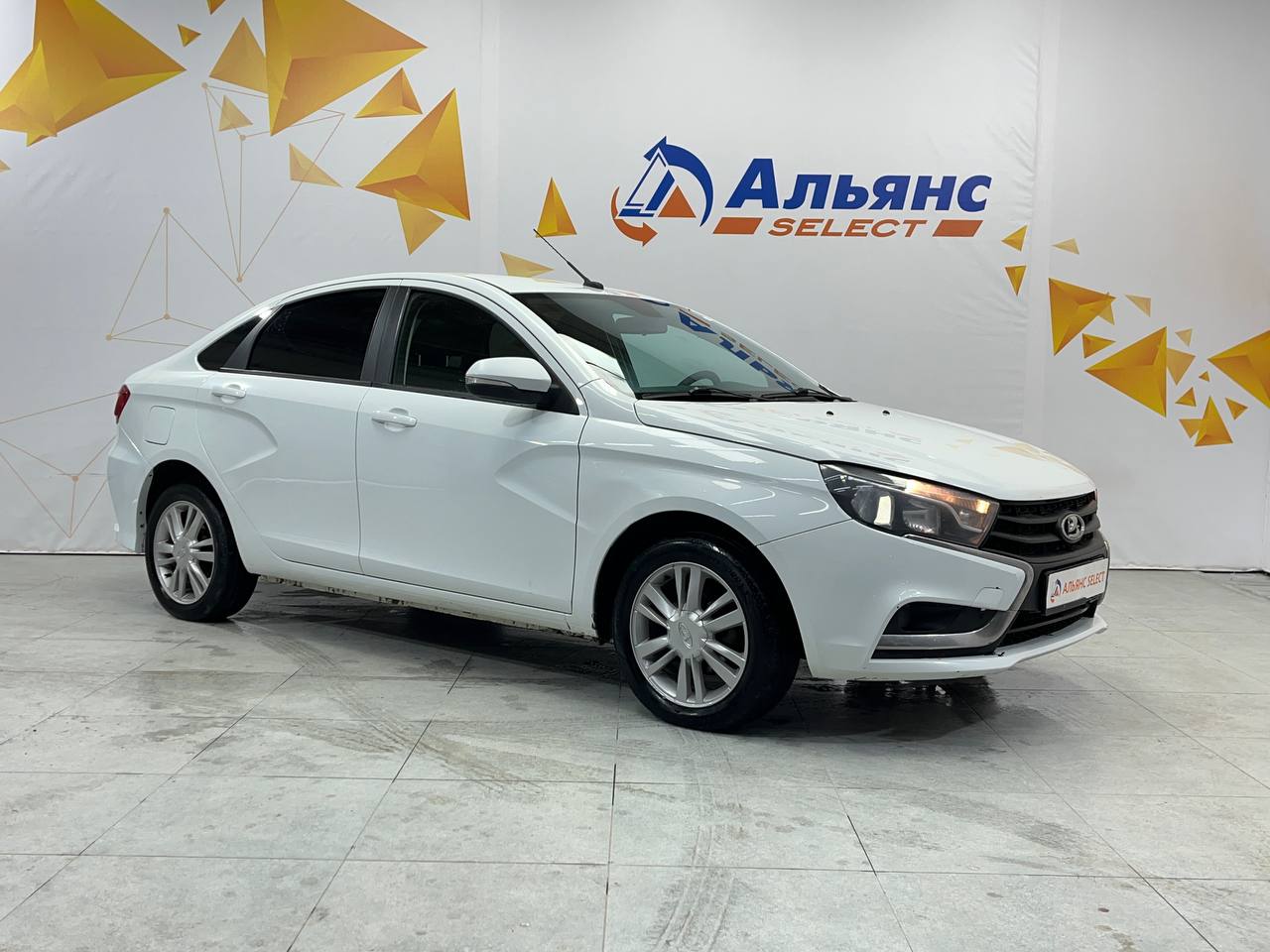 LADA VESTA