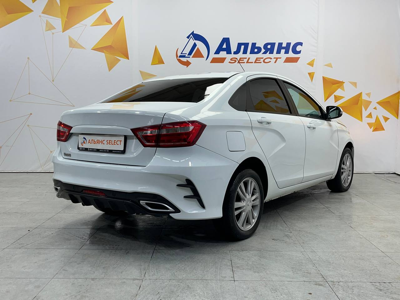 LADA VESTA