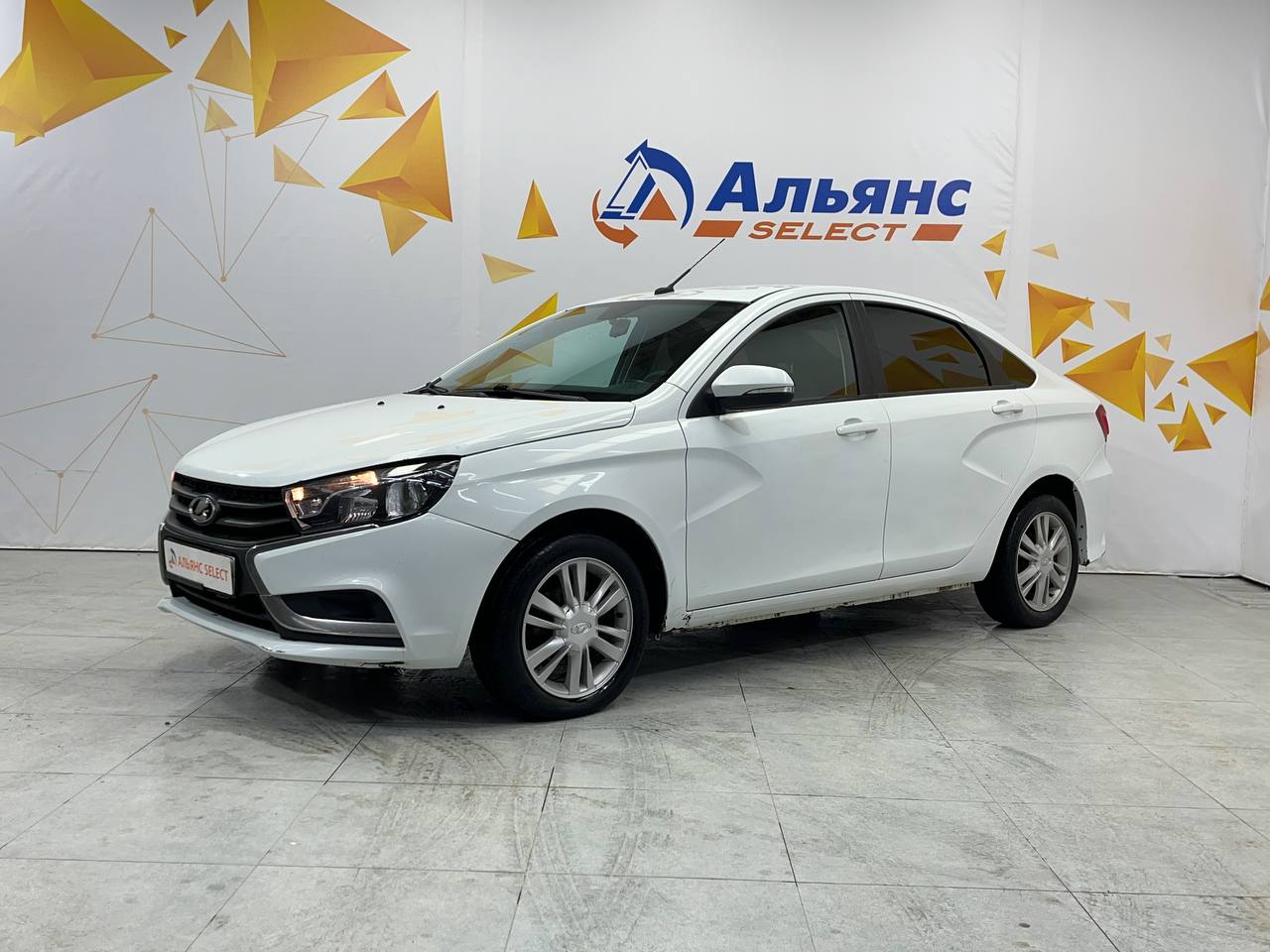 LADA VESTA