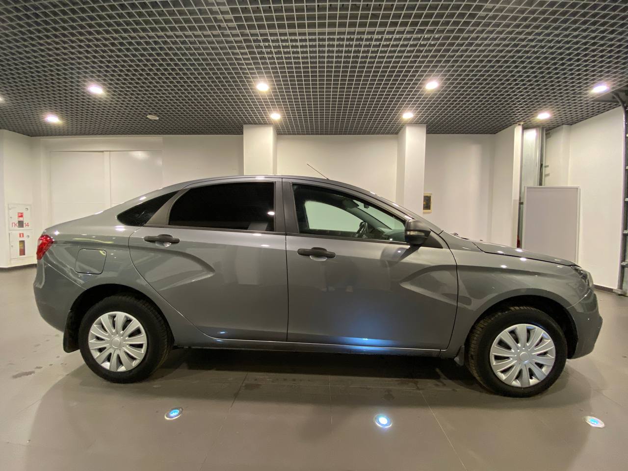 LADA VESTA