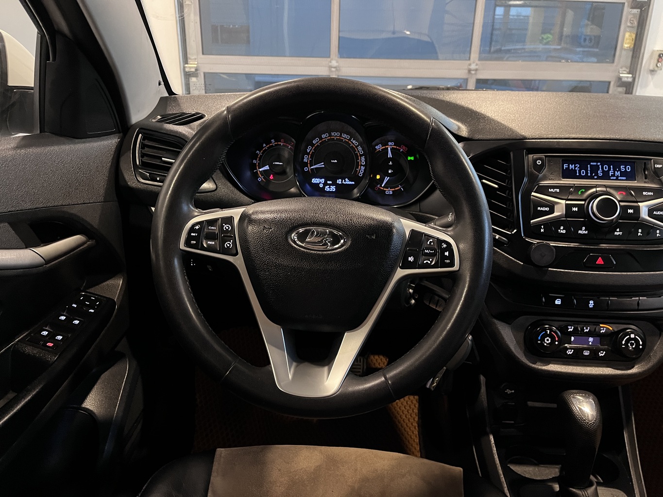 LADA VESTA