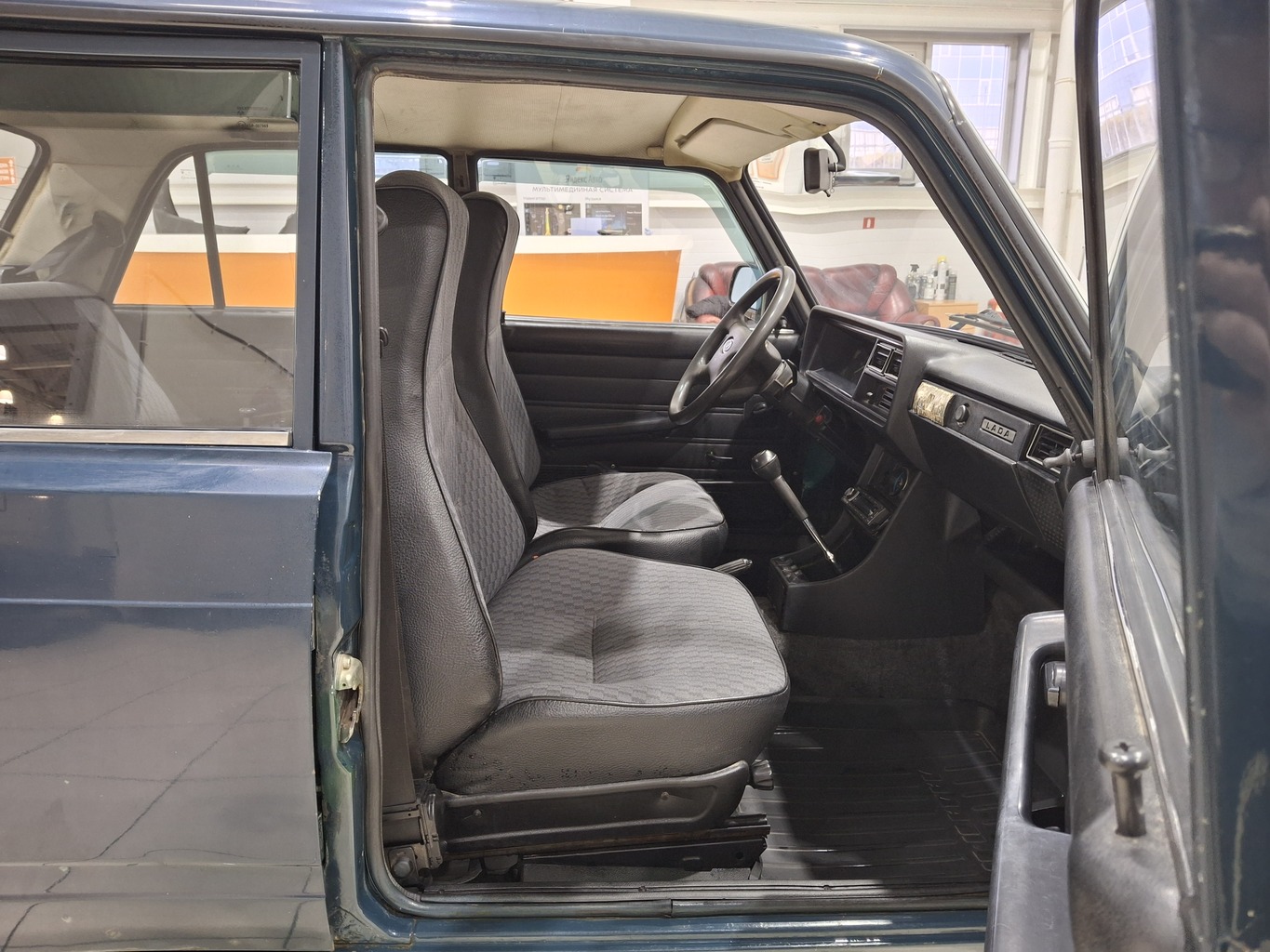 LADA 2107