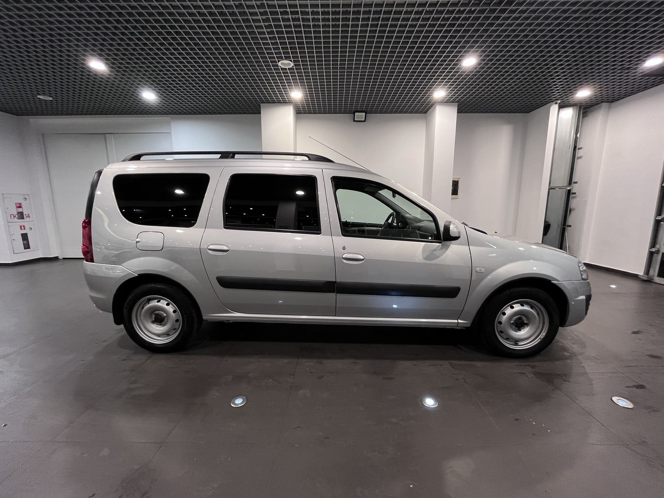 LADA LARGUS