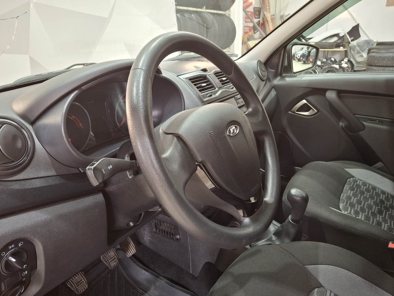 LADA GRANTA