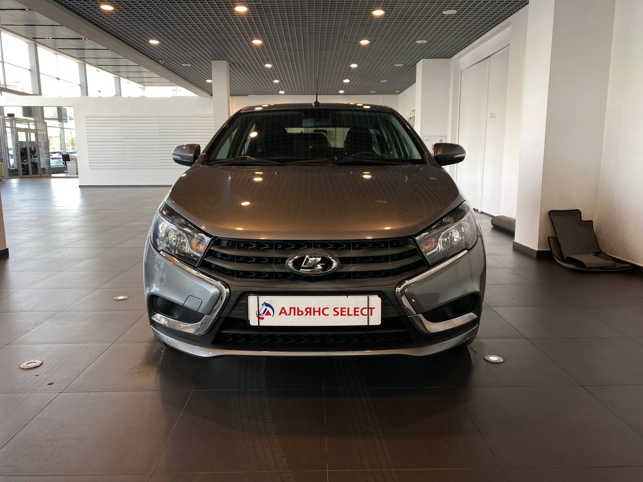 LADA VESTA