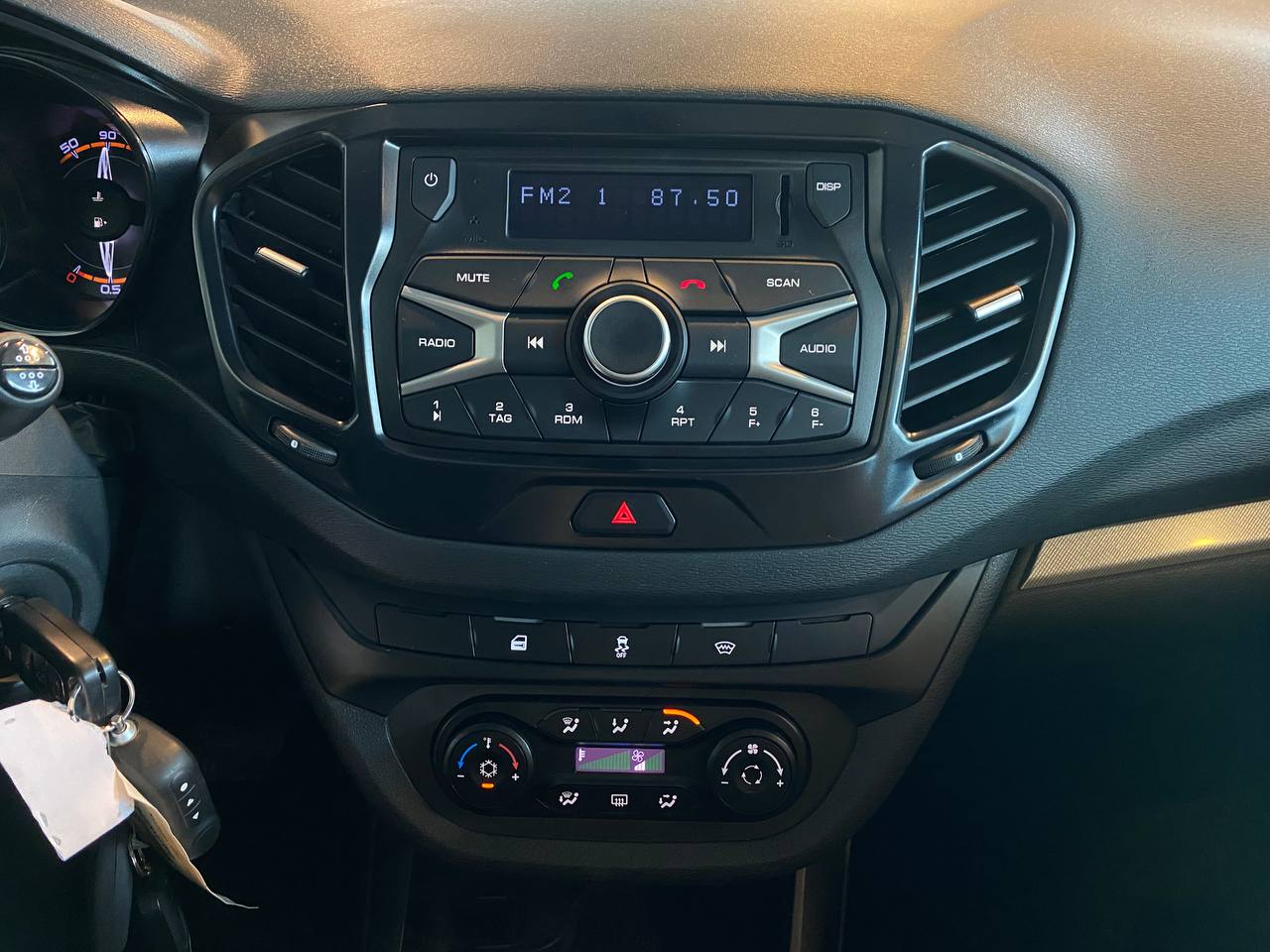 LADA VESTA