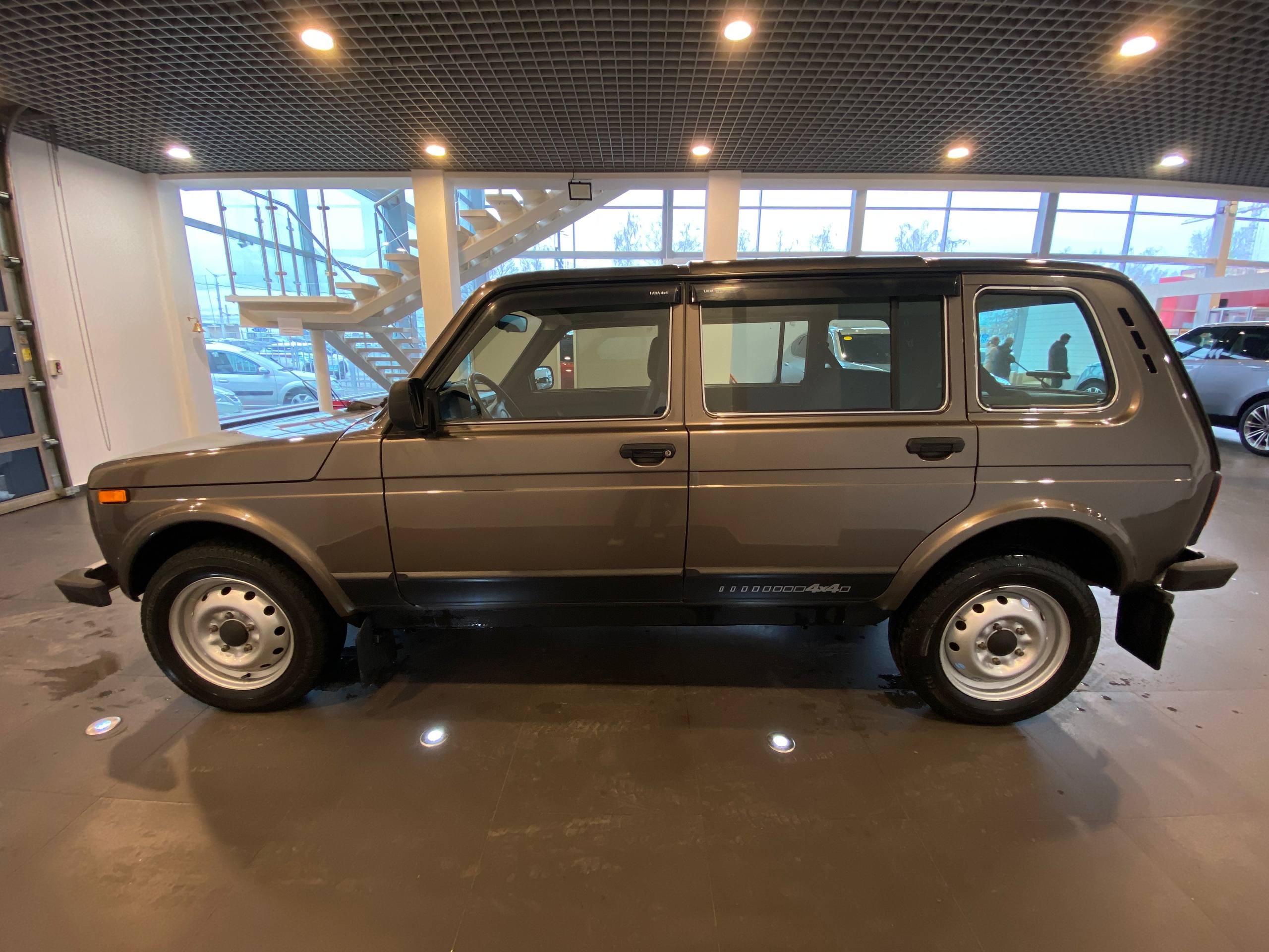 LADA 2131 (4X4)