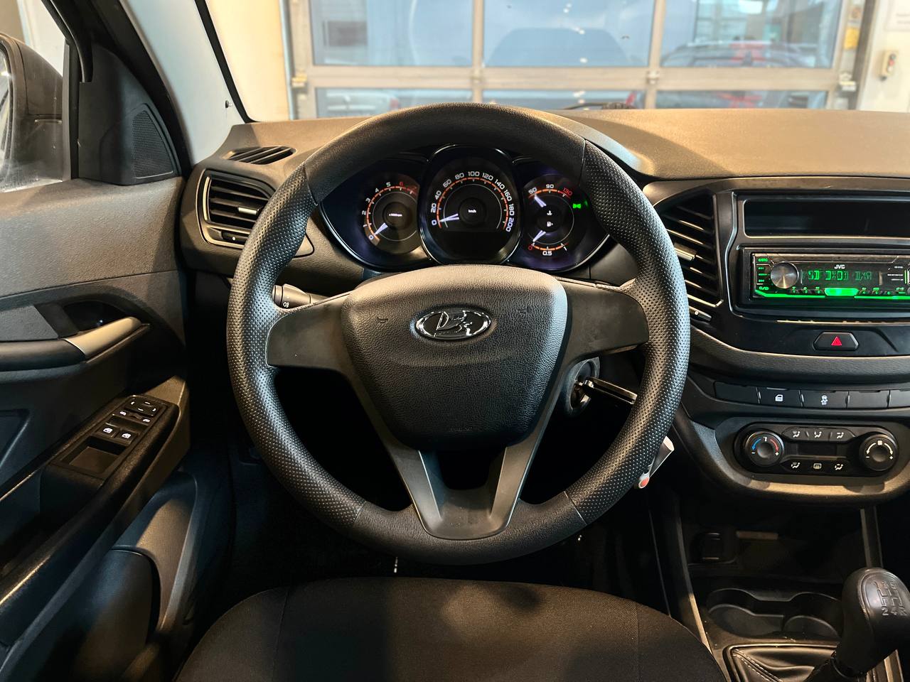 LADA VESTA