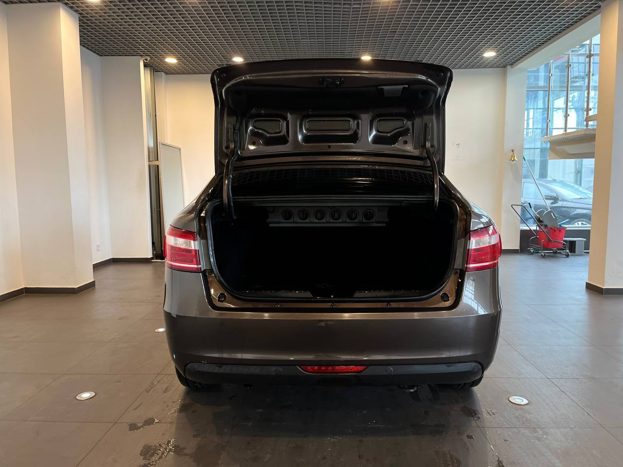 LADA VESTA
